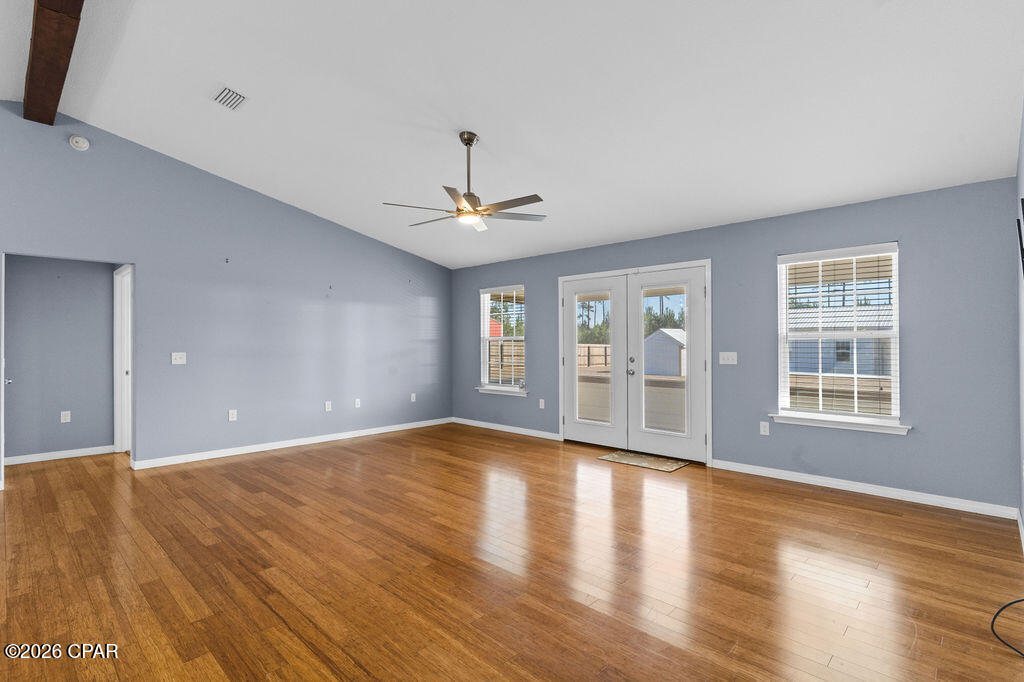 Image 6 For 561 Lakepointe Drive