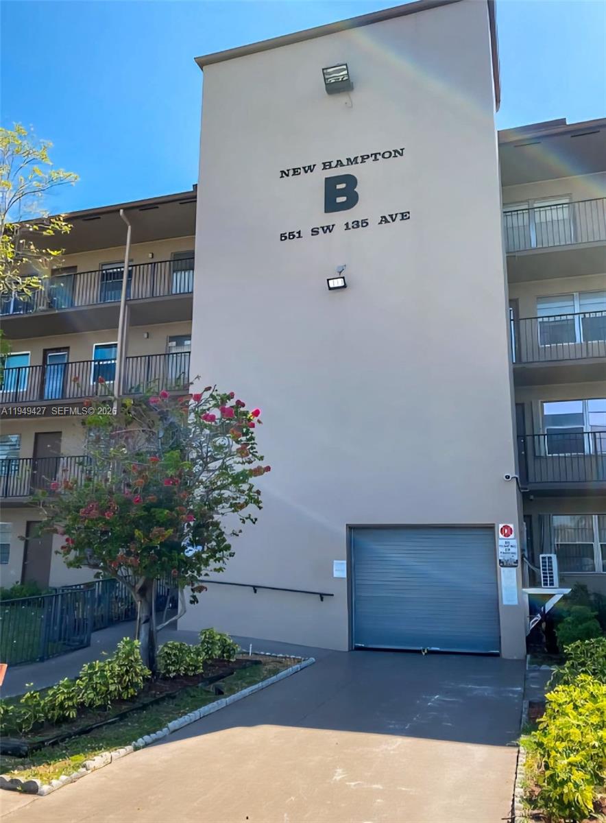 New Hampton At Century VI