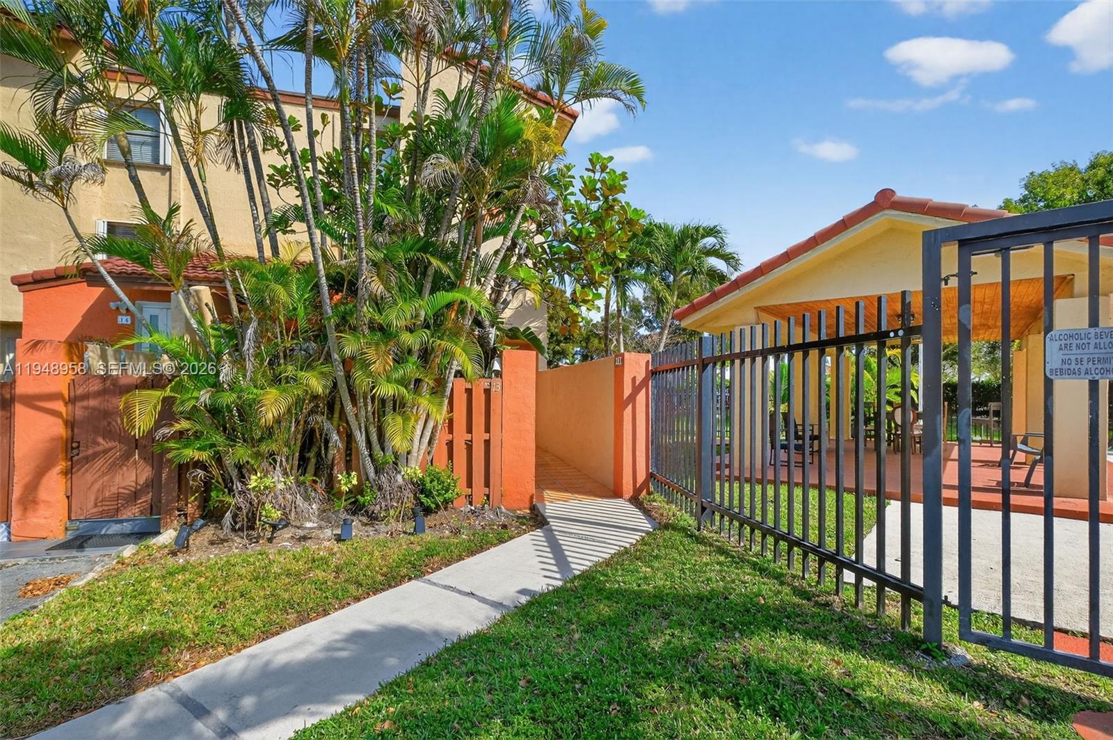 Windsong Lakes Condo