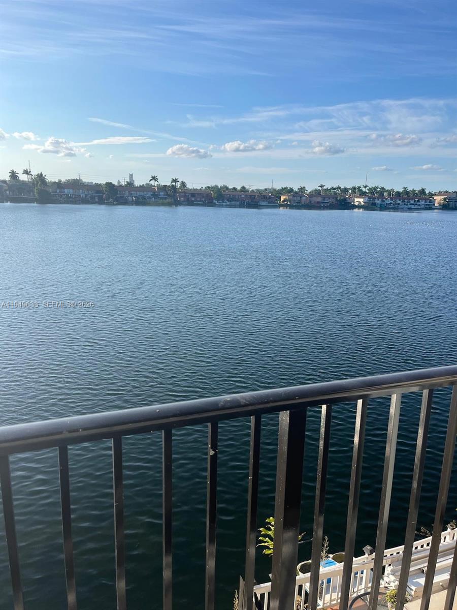 Vista Alegre Townhomes Co