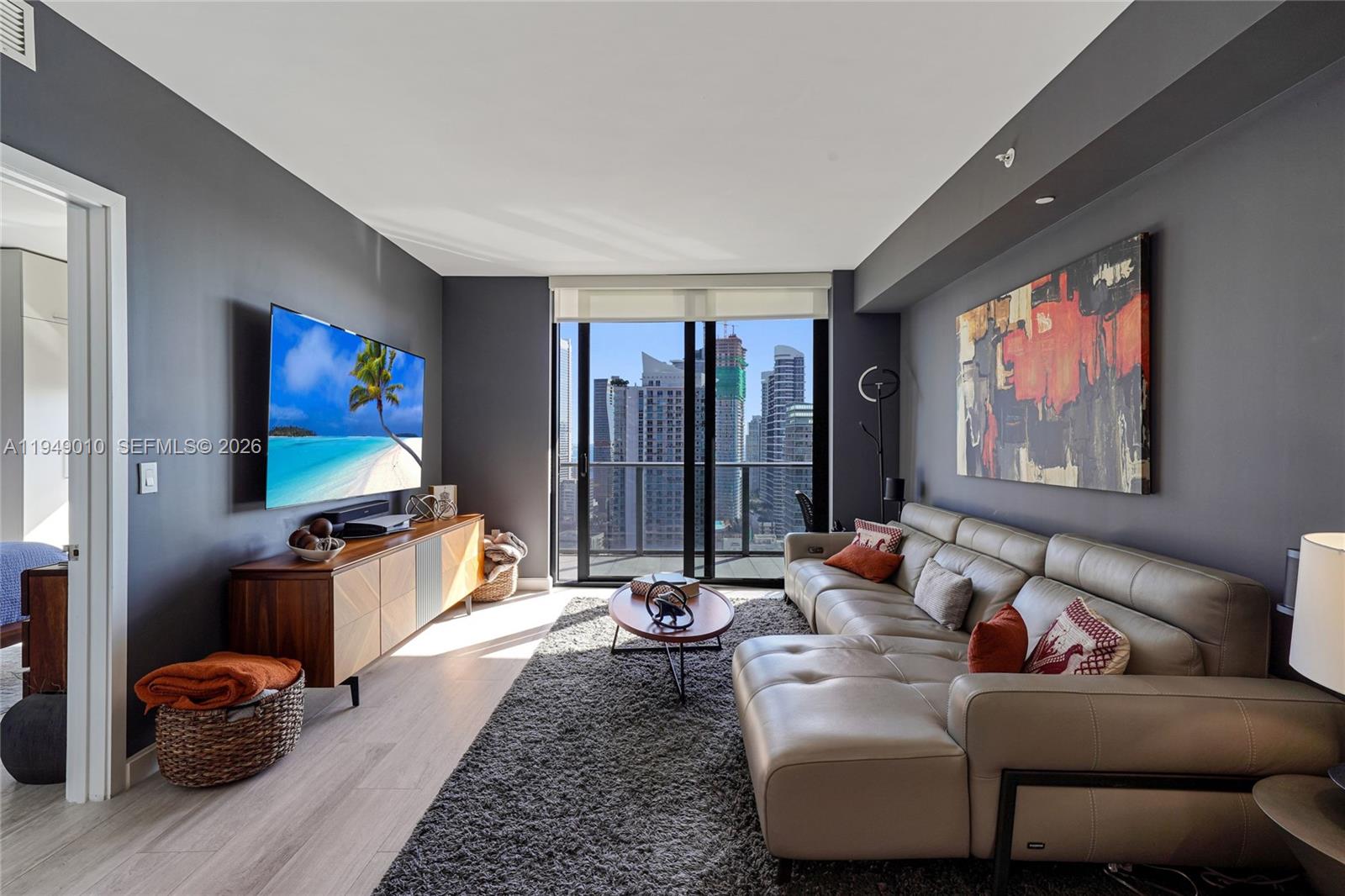 45 9th St Unit 3405, Miami, Florida 33130