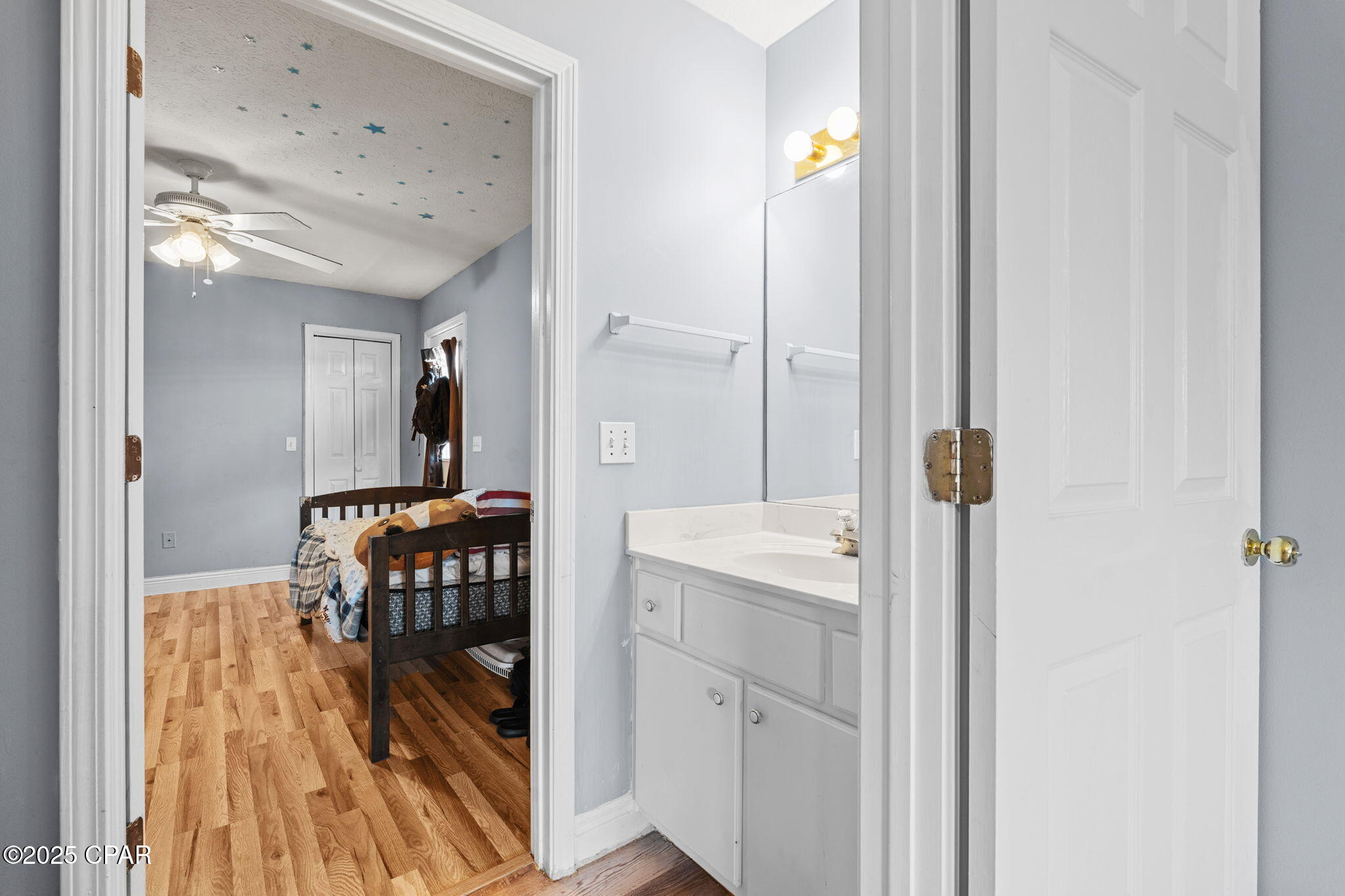 Image 6 For 897 Beach Way