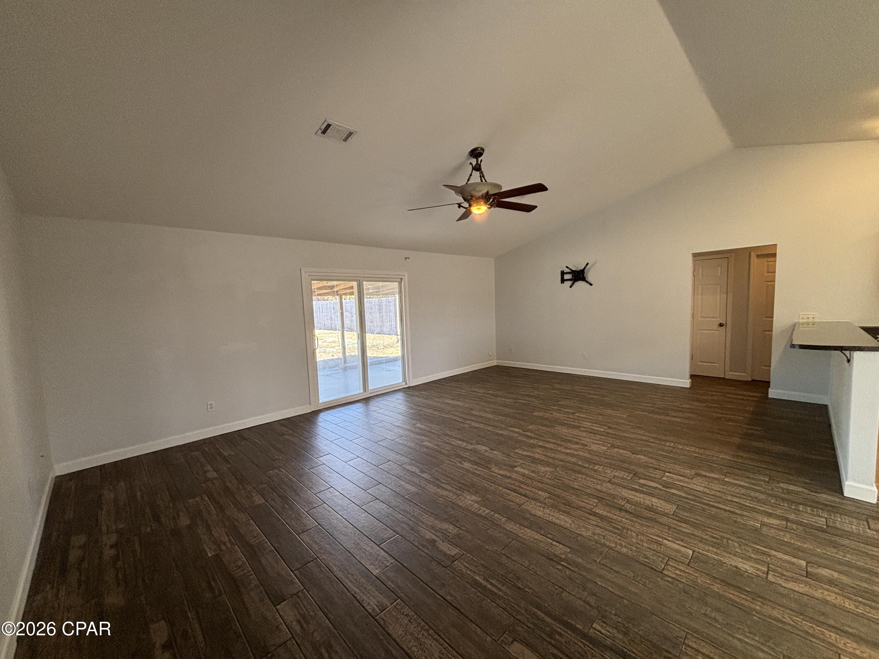 Image 8 For 5127 Stewart Drive