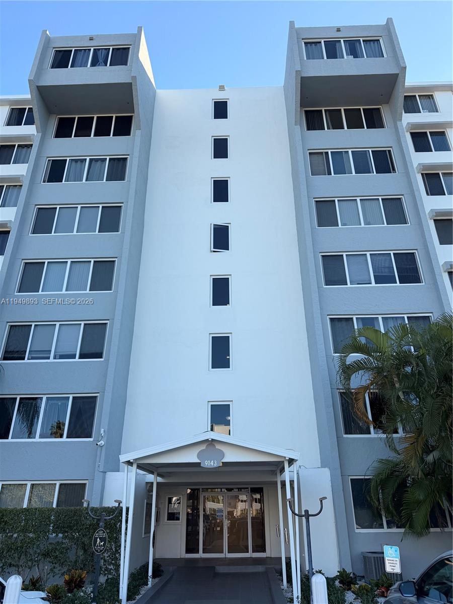 Dadeland Place Condo