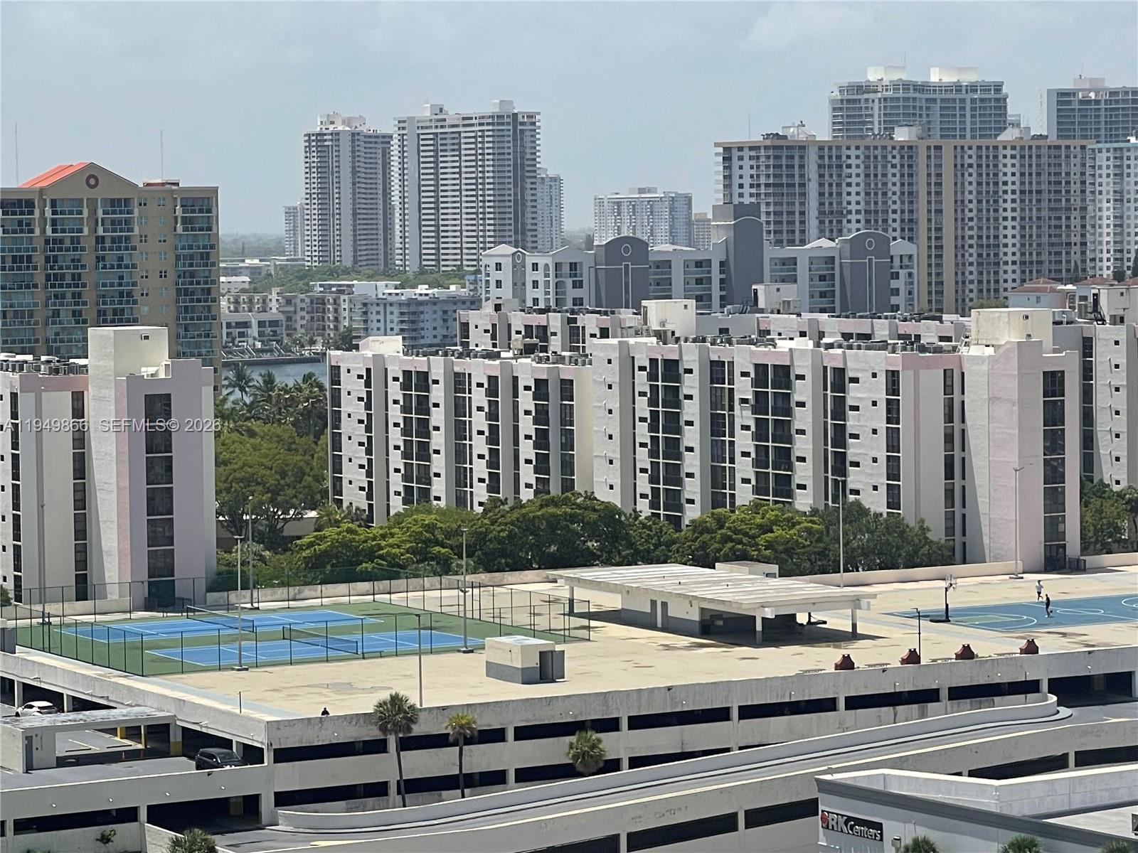 Plaza Of Americas Condo P