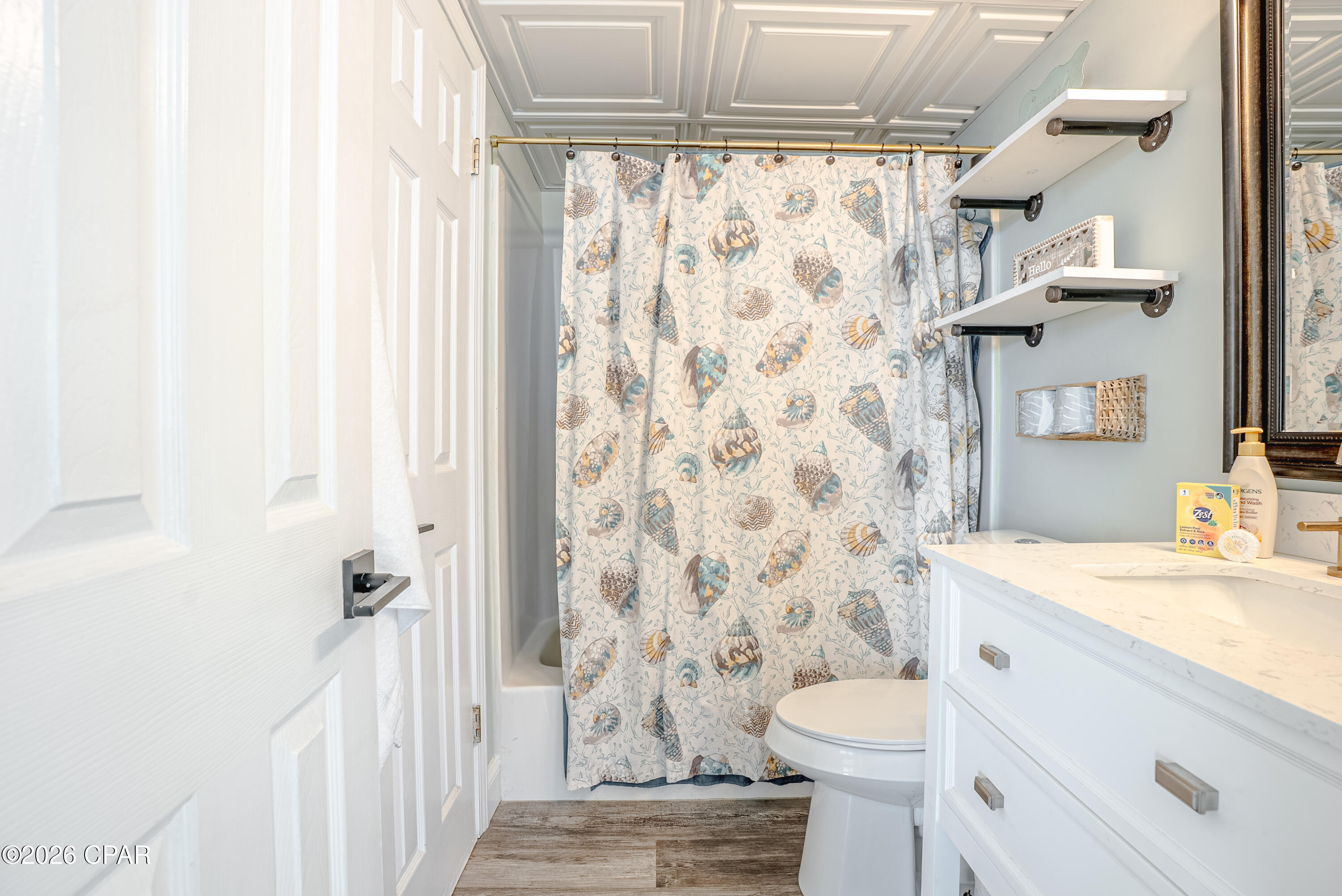 Image 25 For 9850 Thomas Drive 1208e