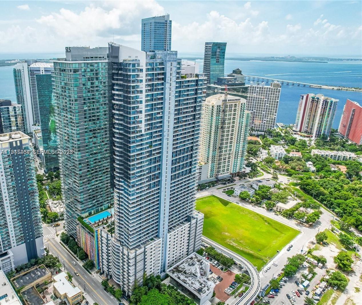 Infinity At Brickell Cond