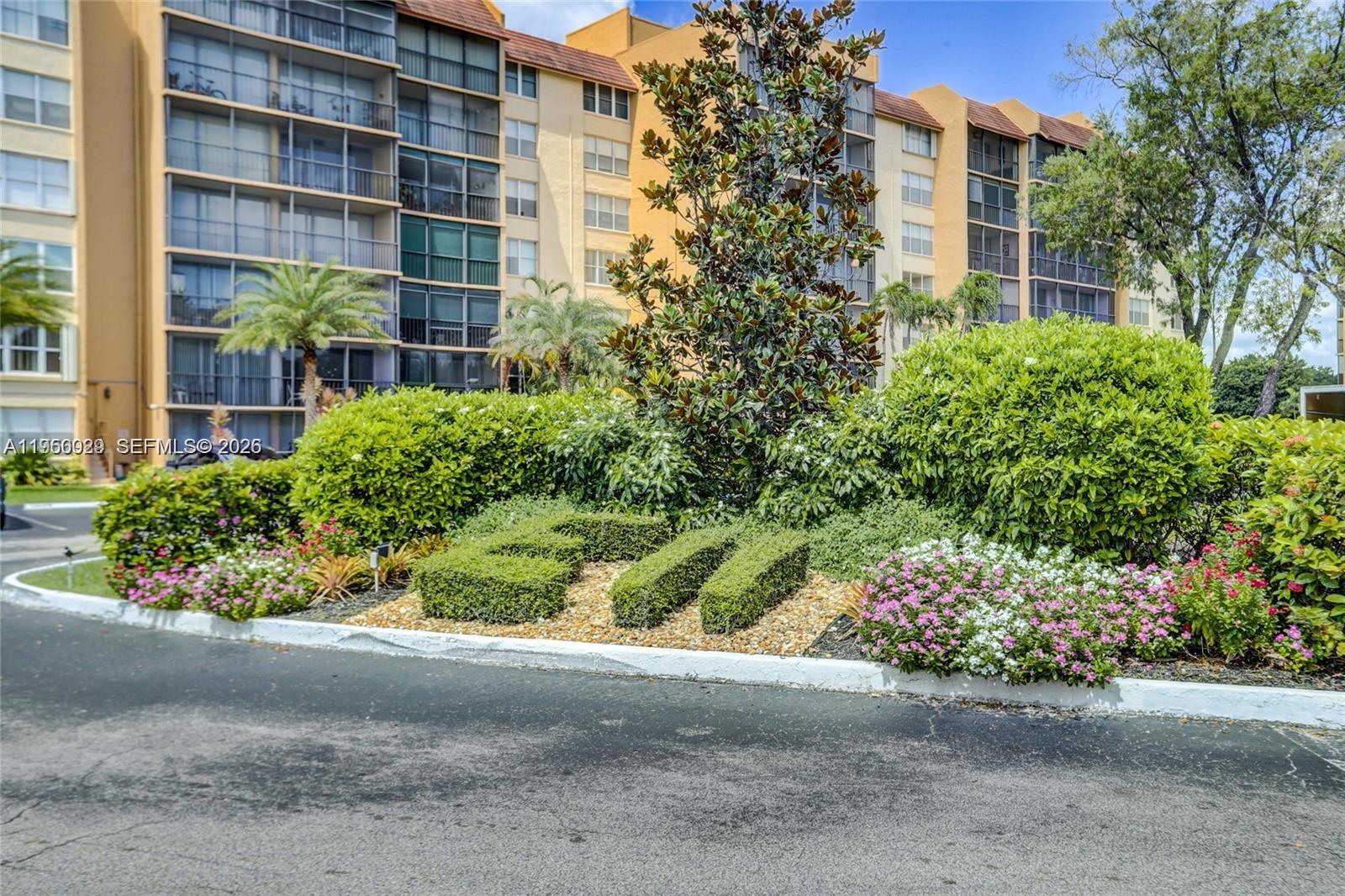 Condominium 1 Of Environ