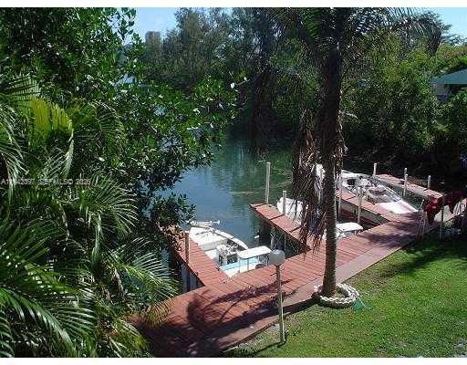 16531 35th Ave Unit 201, North Miami Beach, Florida 33160