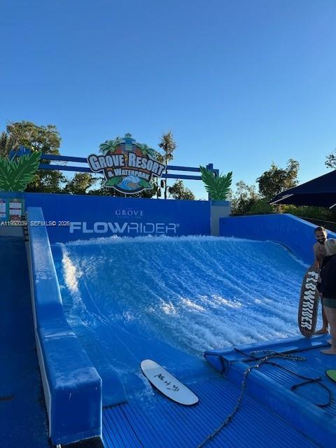 Grove Residence Condo II