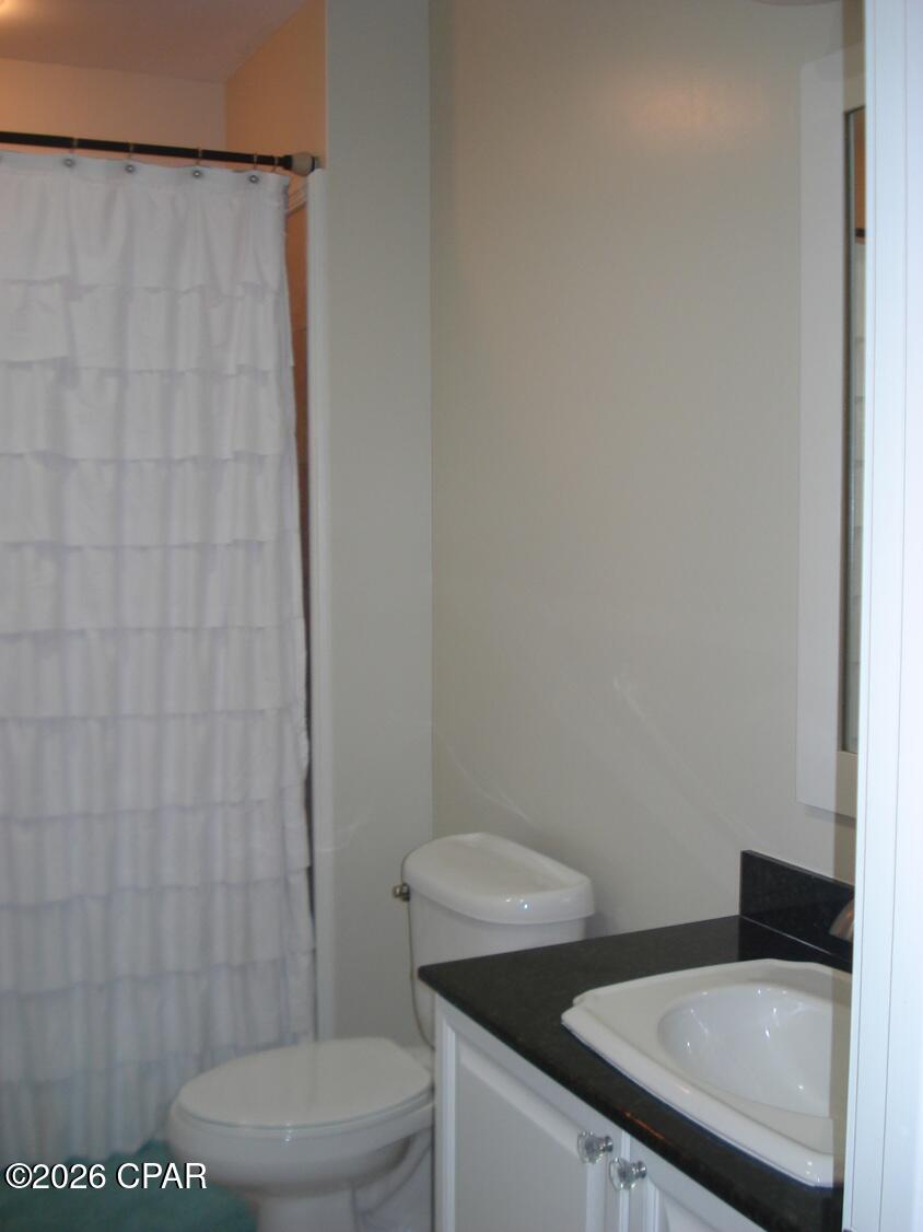 Listing photo id 23 for 3001 10th Street 203