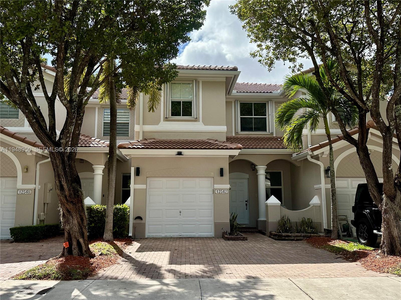 Kendall Breeze South