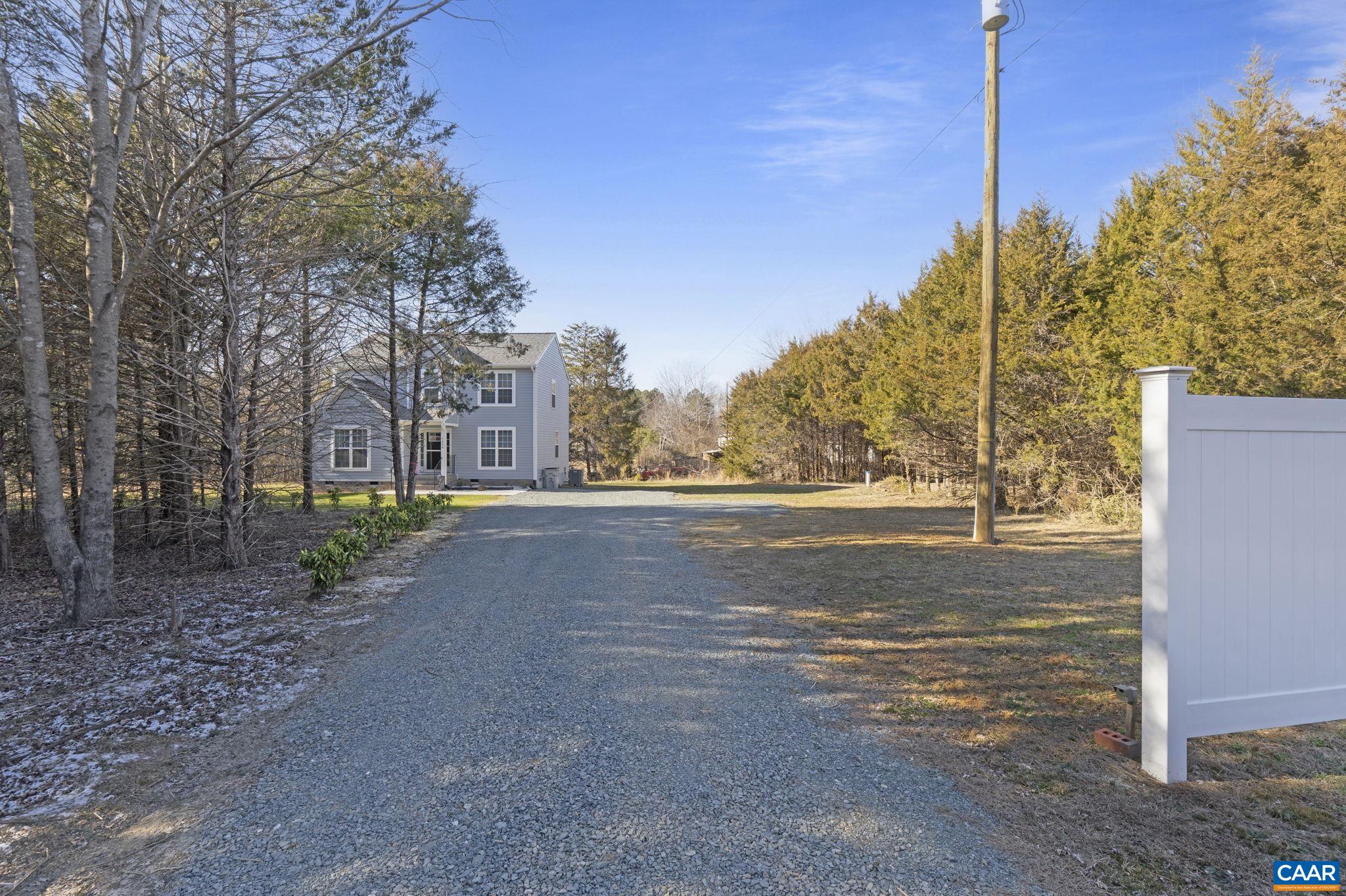 7440 Louisa Rd