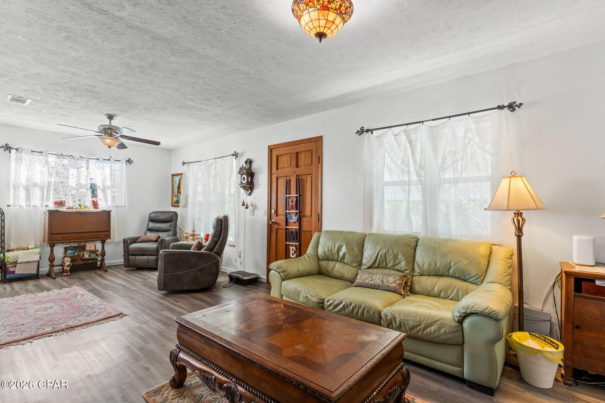 Listing photo id 20 for 2686 Mona Lane