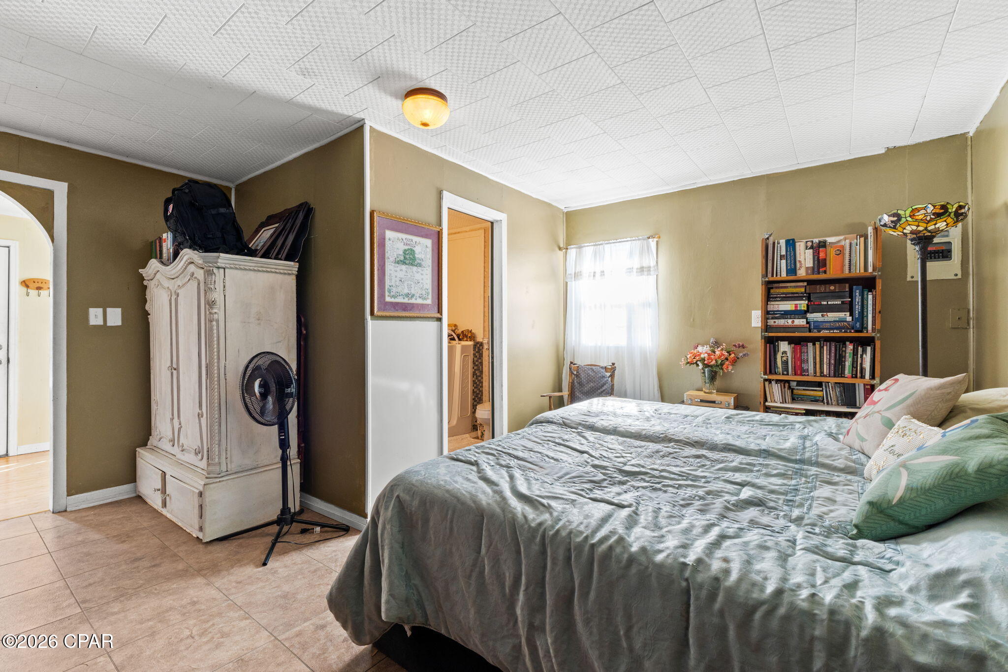 Listing photo id 41 for 2686 Mona Lane