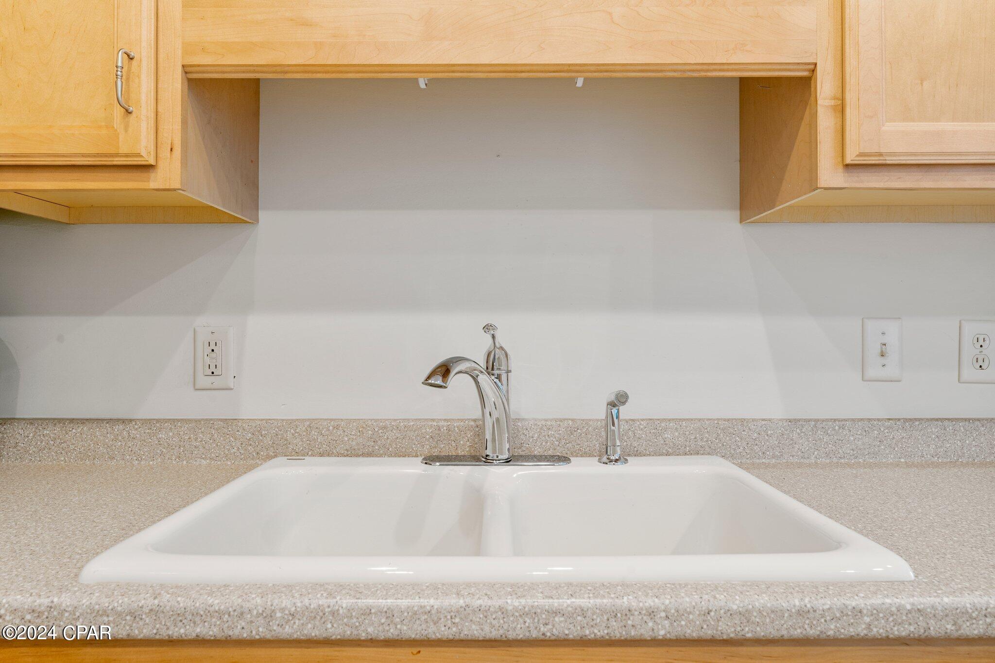 Image 11 For 4725 Bay Point Road 254