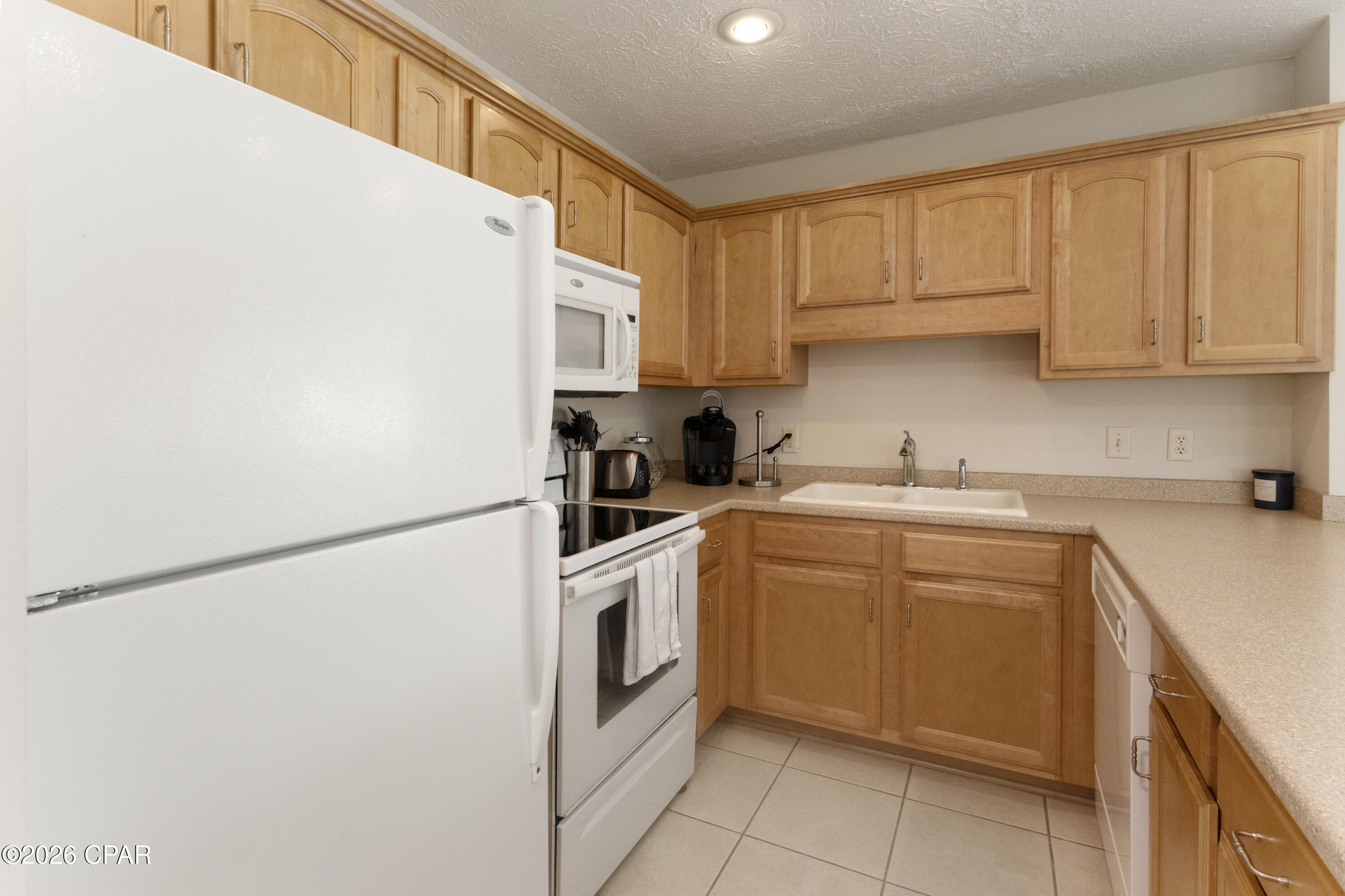 Image 6 For 4725 Bay Point Road 254