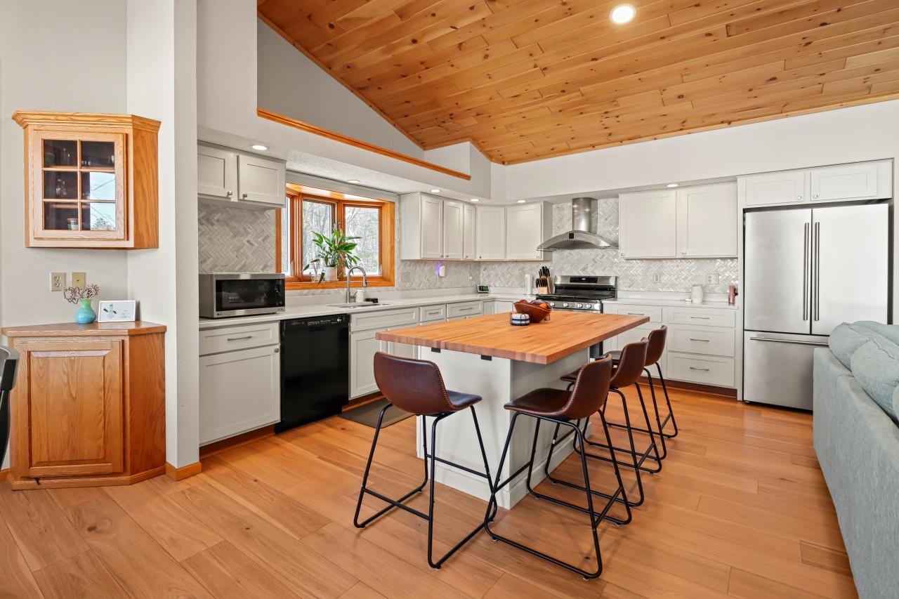 Little Bass Lake Property 11198 Tuckaway Rd Photo 16