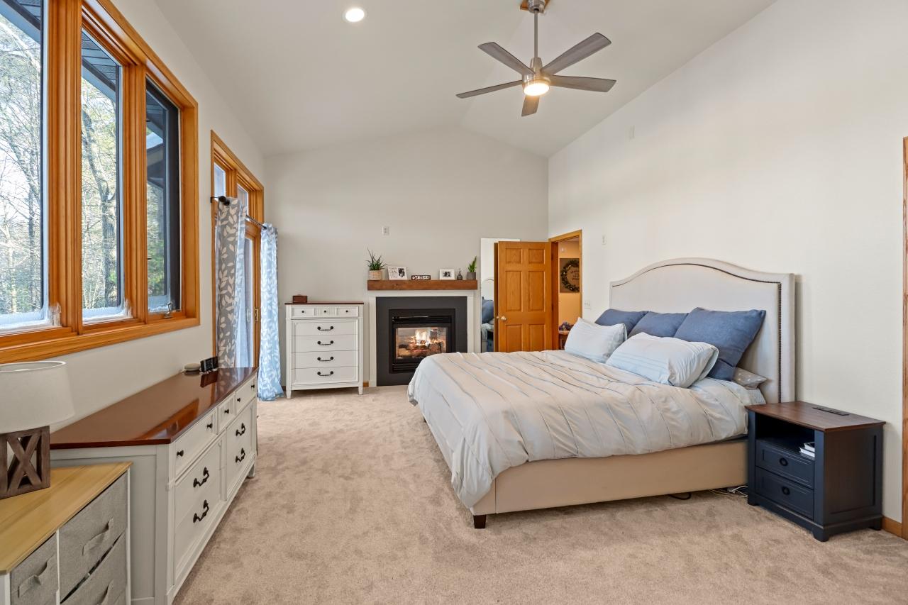 Little Bass Lake Property 11198 Tuckaway Rd Photo 20