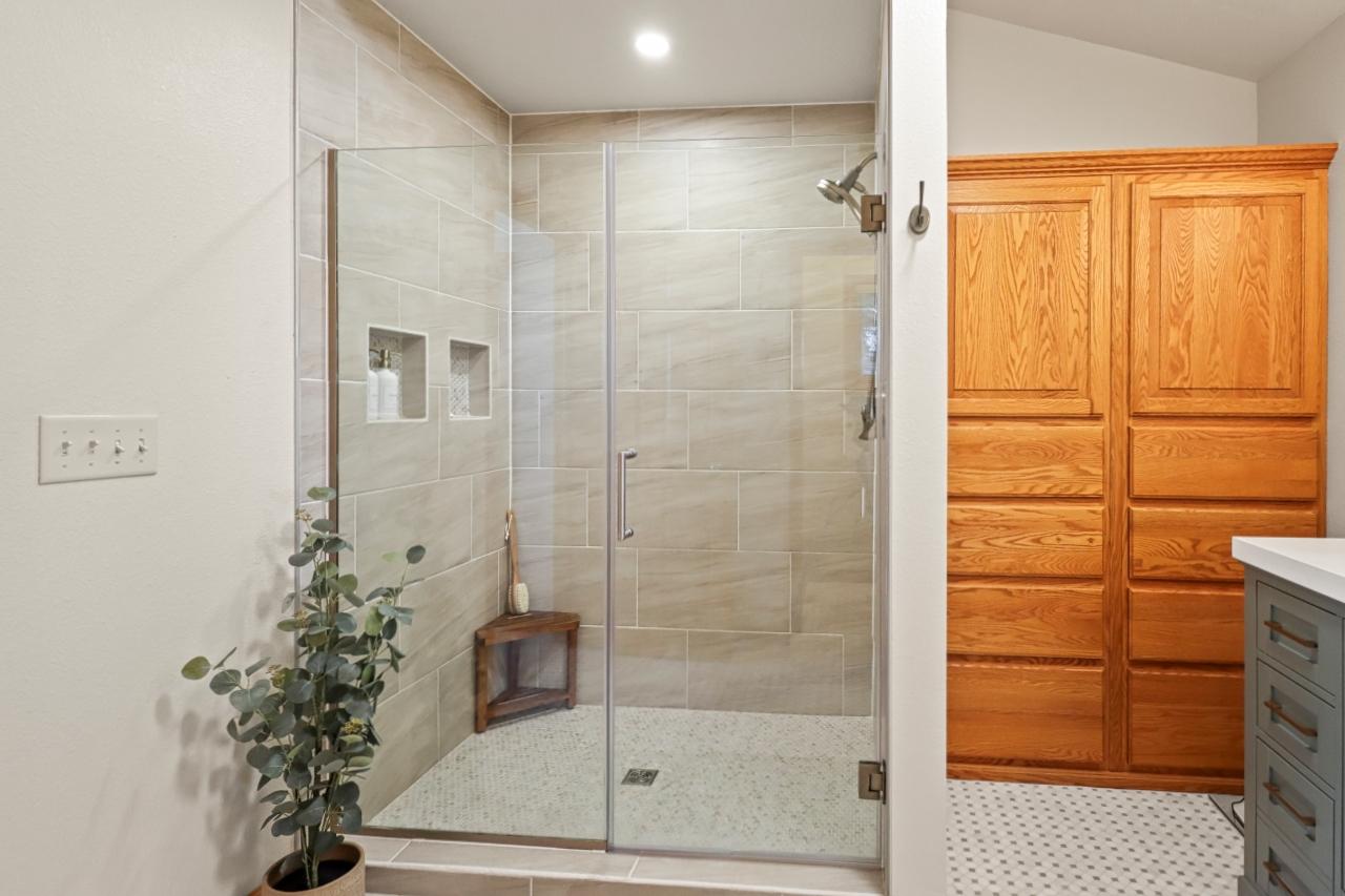 Little Bass Lake Property 11198 Tuckaway Rd Photo 23