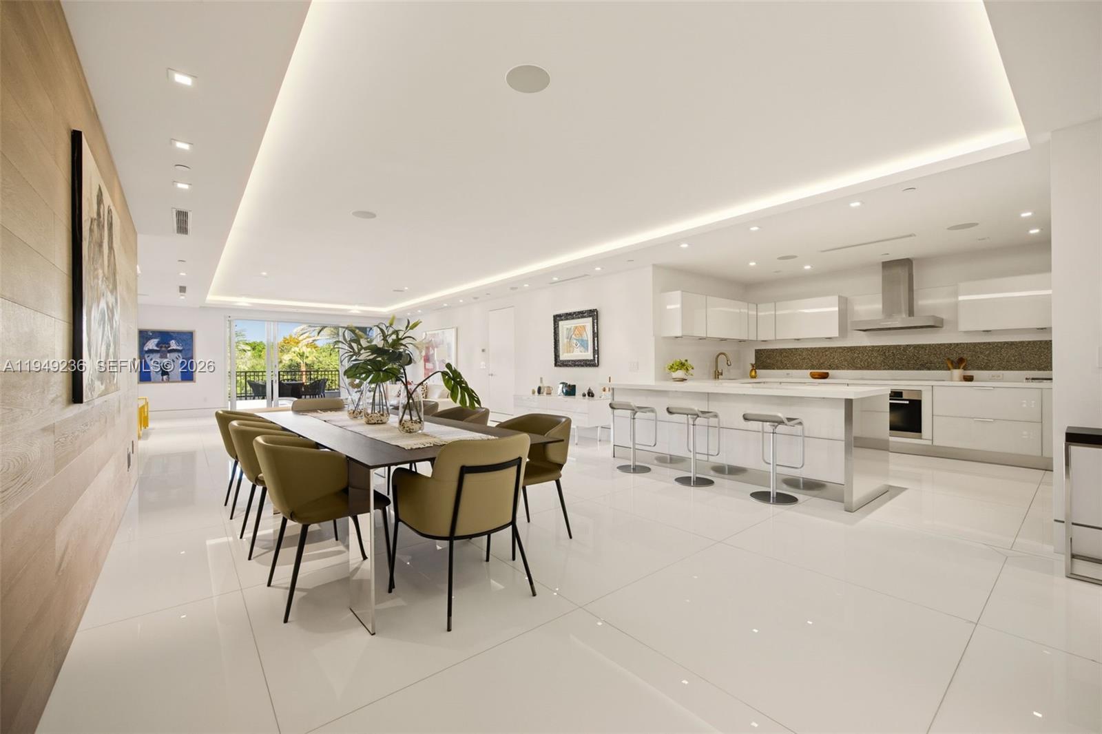 Residences At Vizcaya