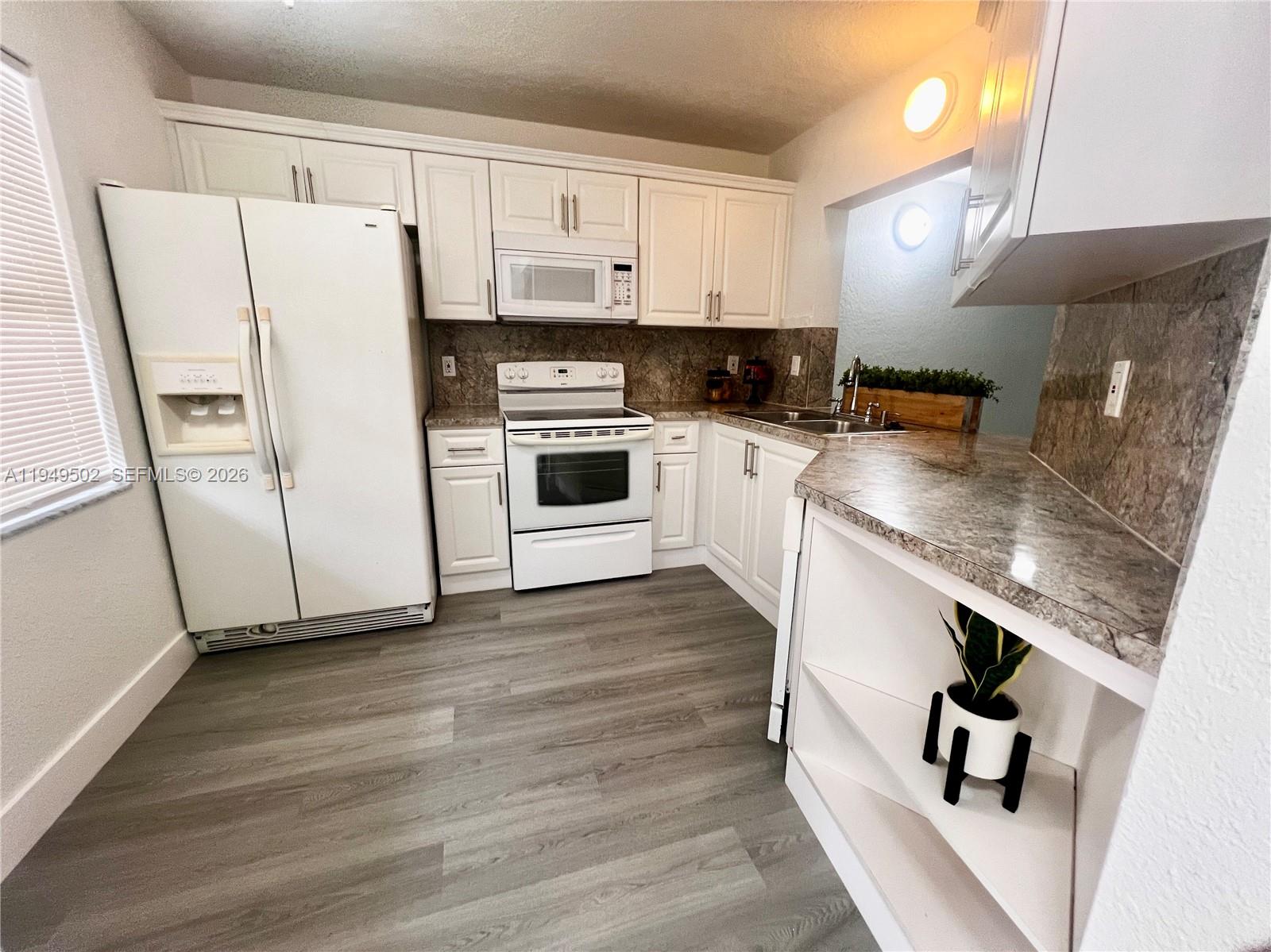 Cardinal Place Condo