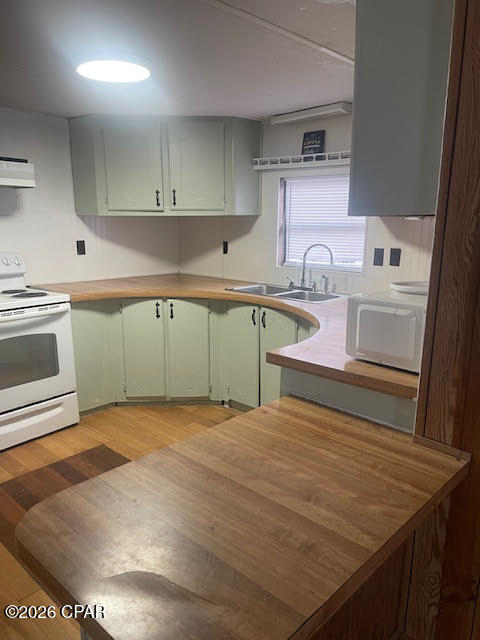 Image 42 For 2320 Grand Oaks Lane