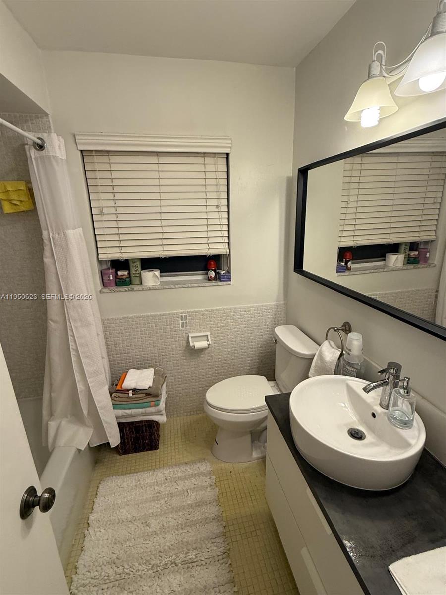 Golden Isles Condo Apts