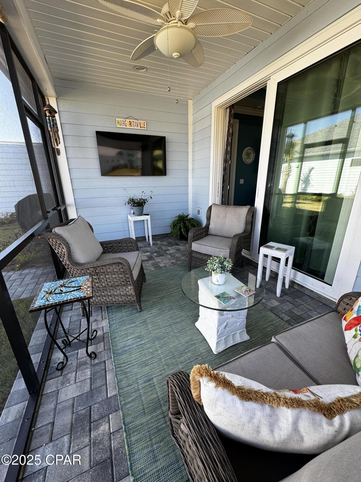 Image 11 For 8518 Margaritaville Boulevard