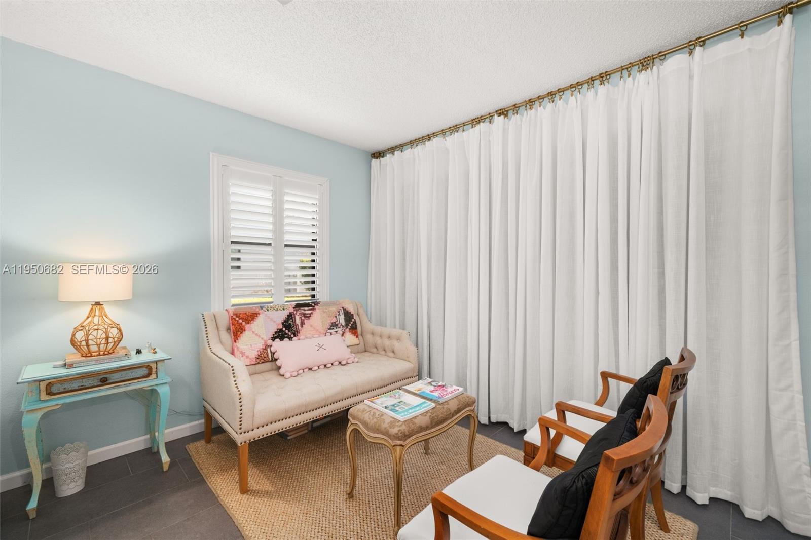 Elegant master bedroom retreat at 319 Grove - Condo in Avon Park