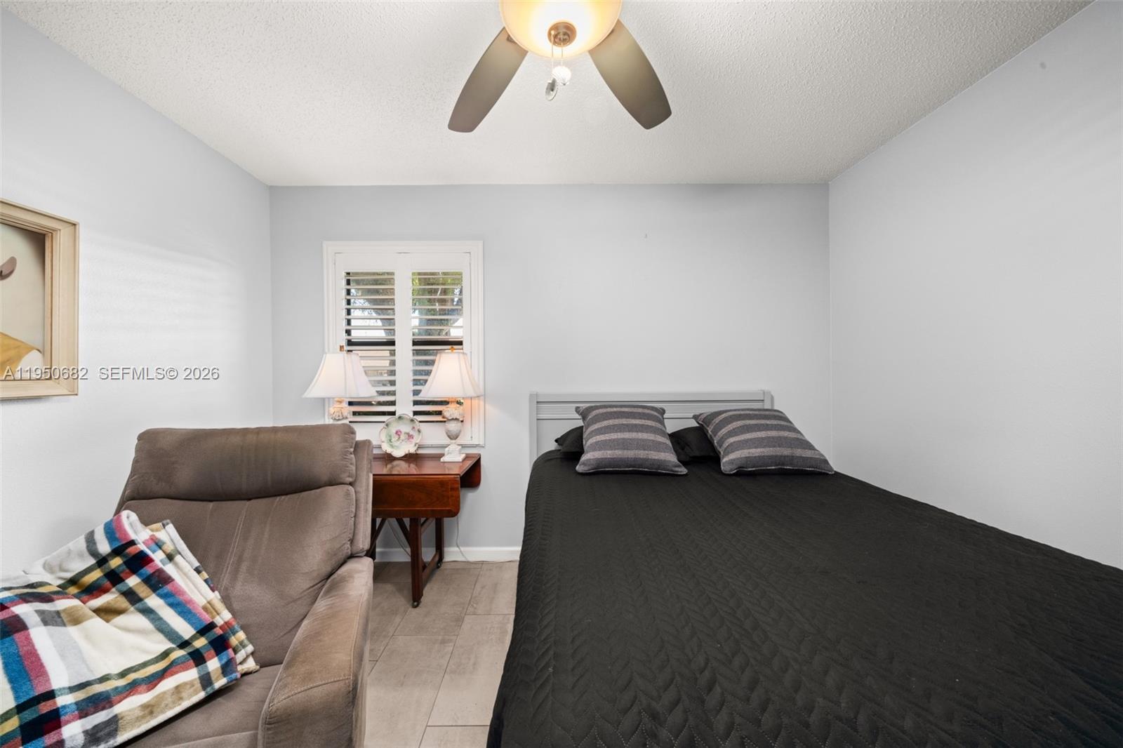 Spacious garage and storage at 319 Grove - Condo in Avon Park