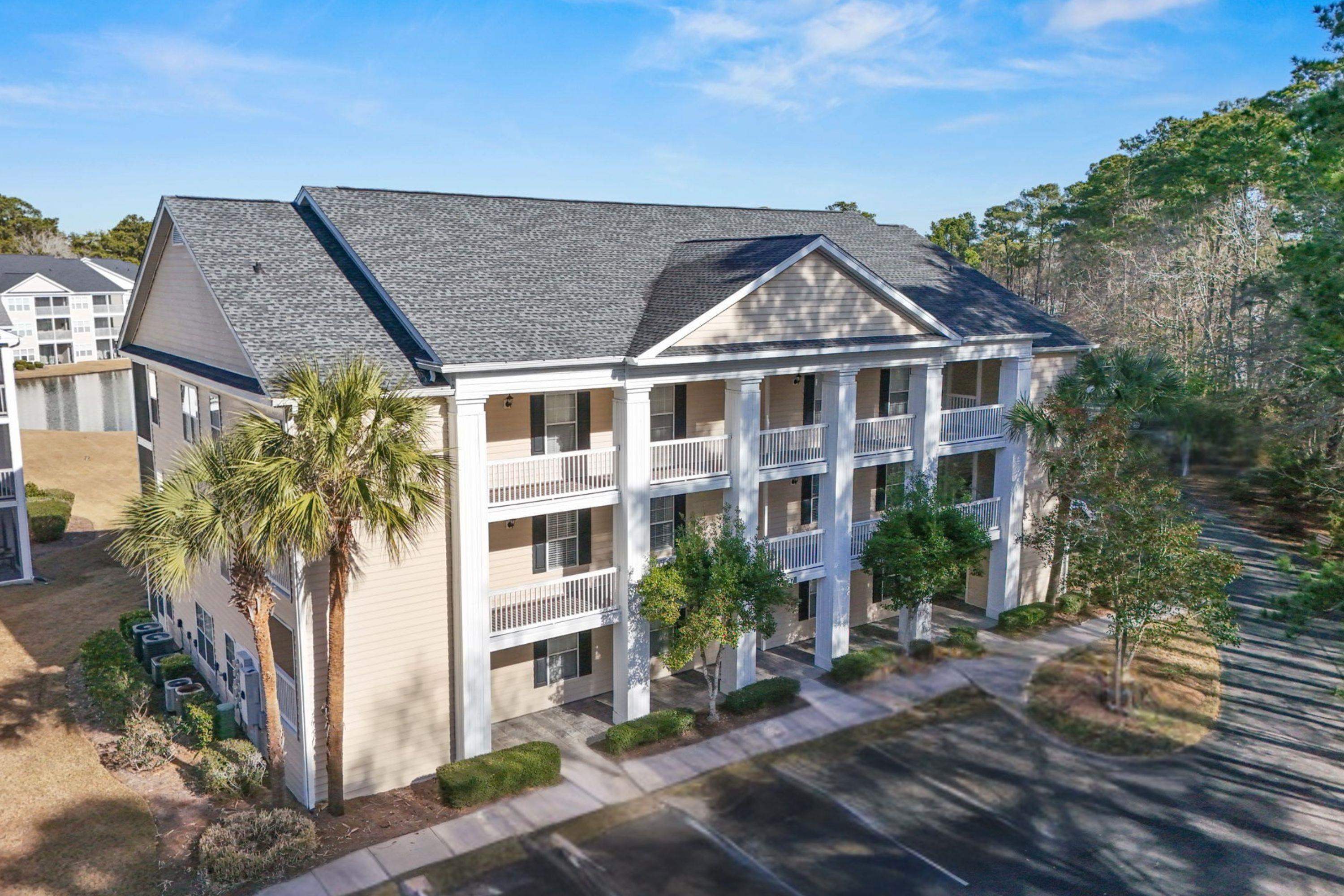 647 Woodmoor Dr. UNIT #201 Murrells Inlet, SC 29576