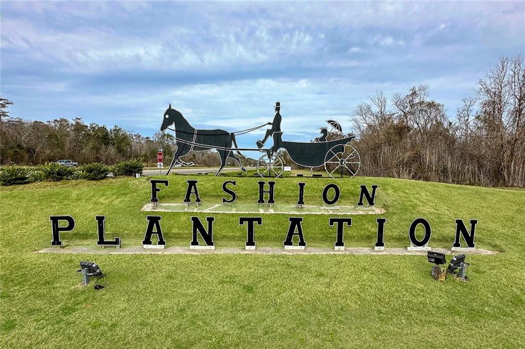 Homes for sale in Hahnville, LA | 102 Union Dr, Hahnville, LA 70057 | MLS# 2539148