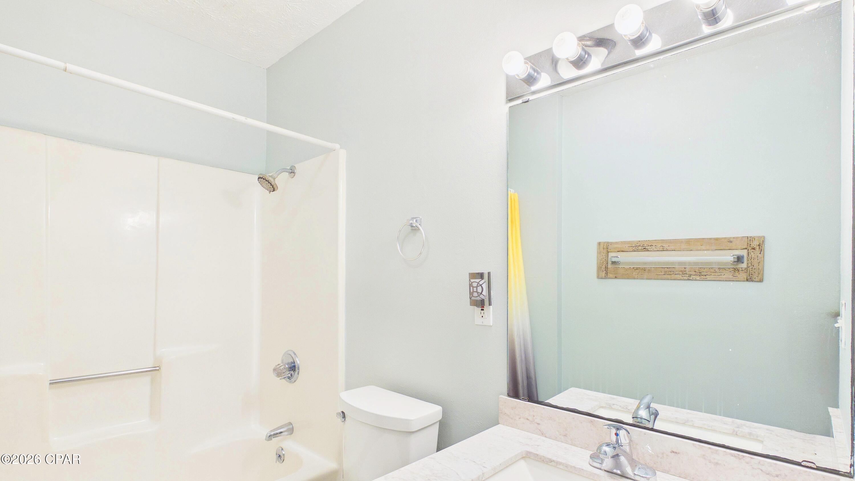 Image 9 For 301 Lullwater Drive 295