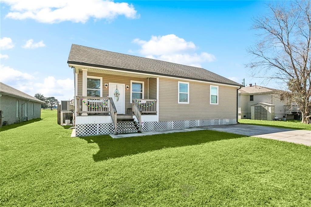 Homes for sale in Belle Chasse, LA | 109 Warren St, Belle Chasse, LA 70037 | MLS# 2538904