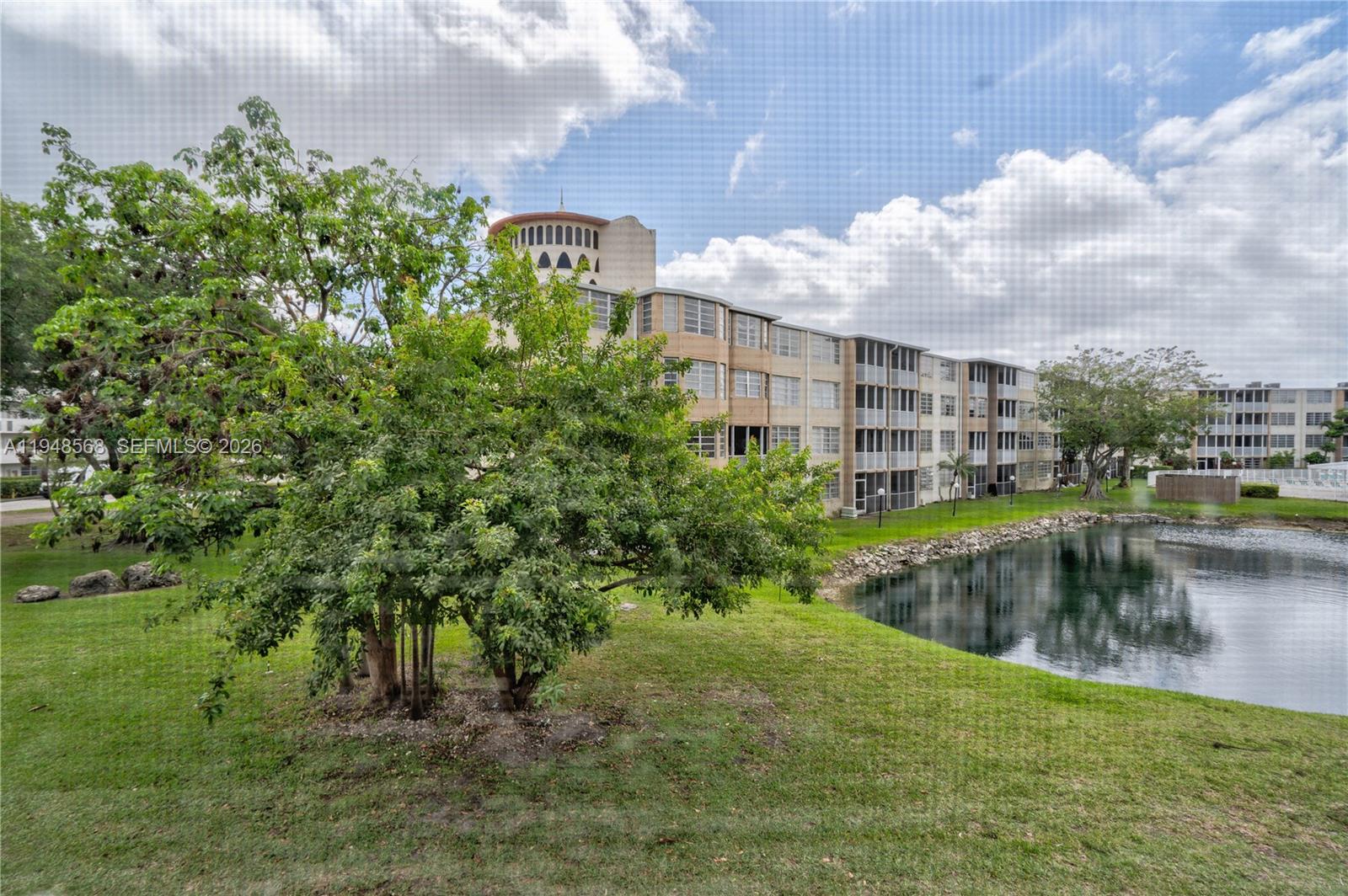 Jade Winds Grp Easter Lil