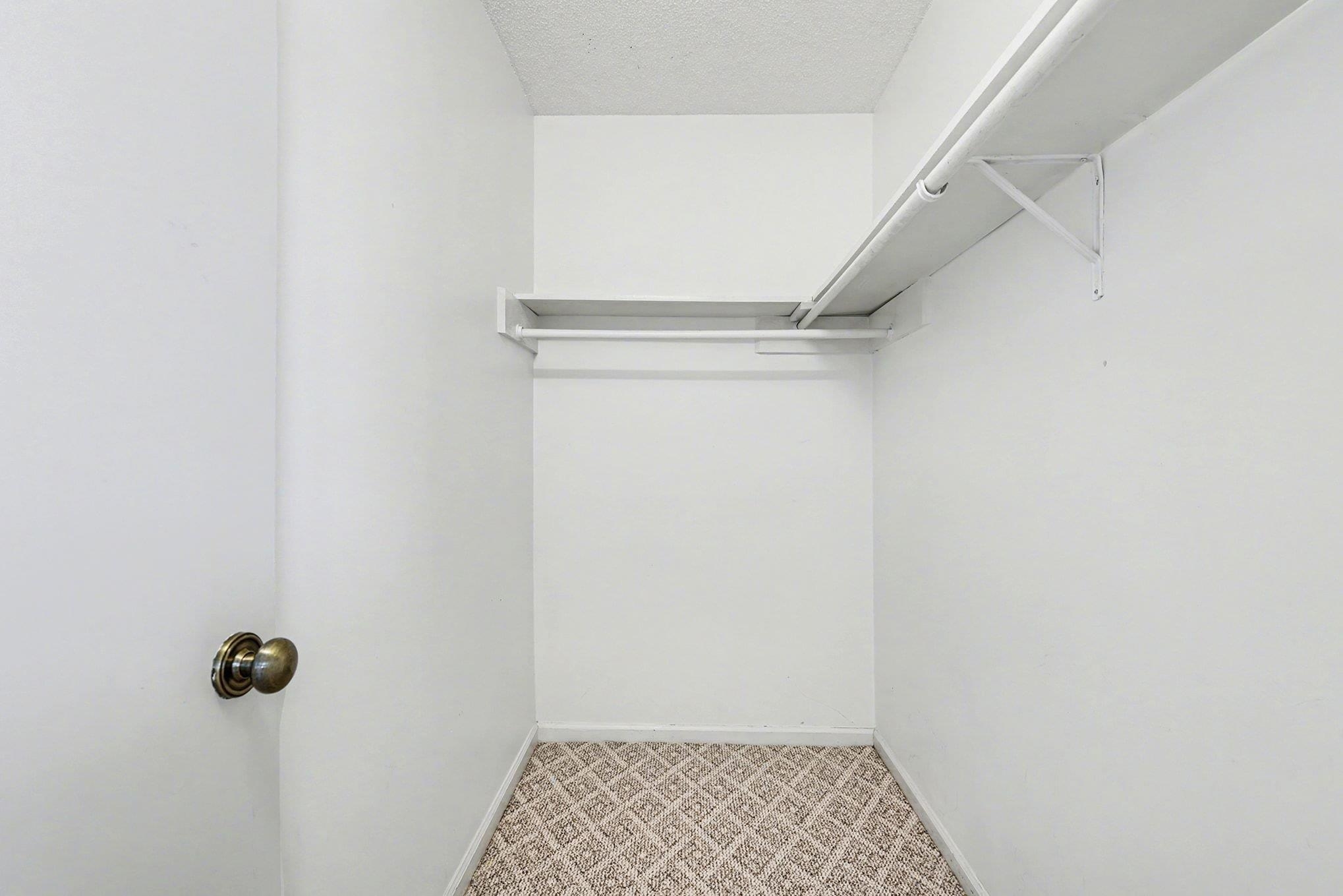 2602048 | Photo 21