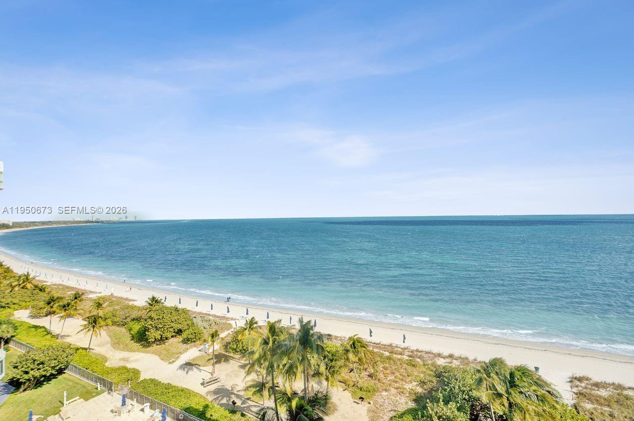 Towers Of Key Biscayne Co