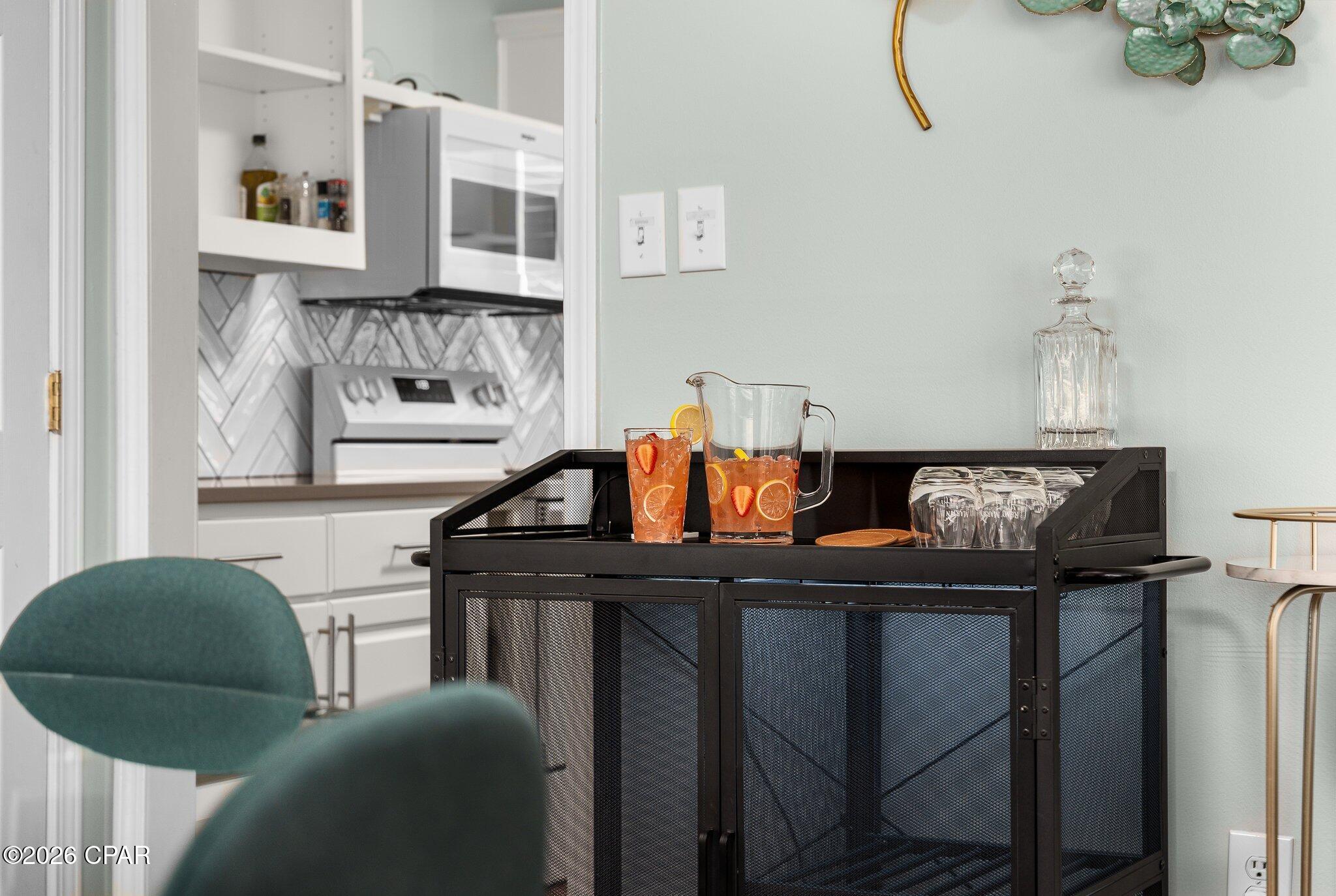 Image 10 For 1301 Foster Avenue A, B