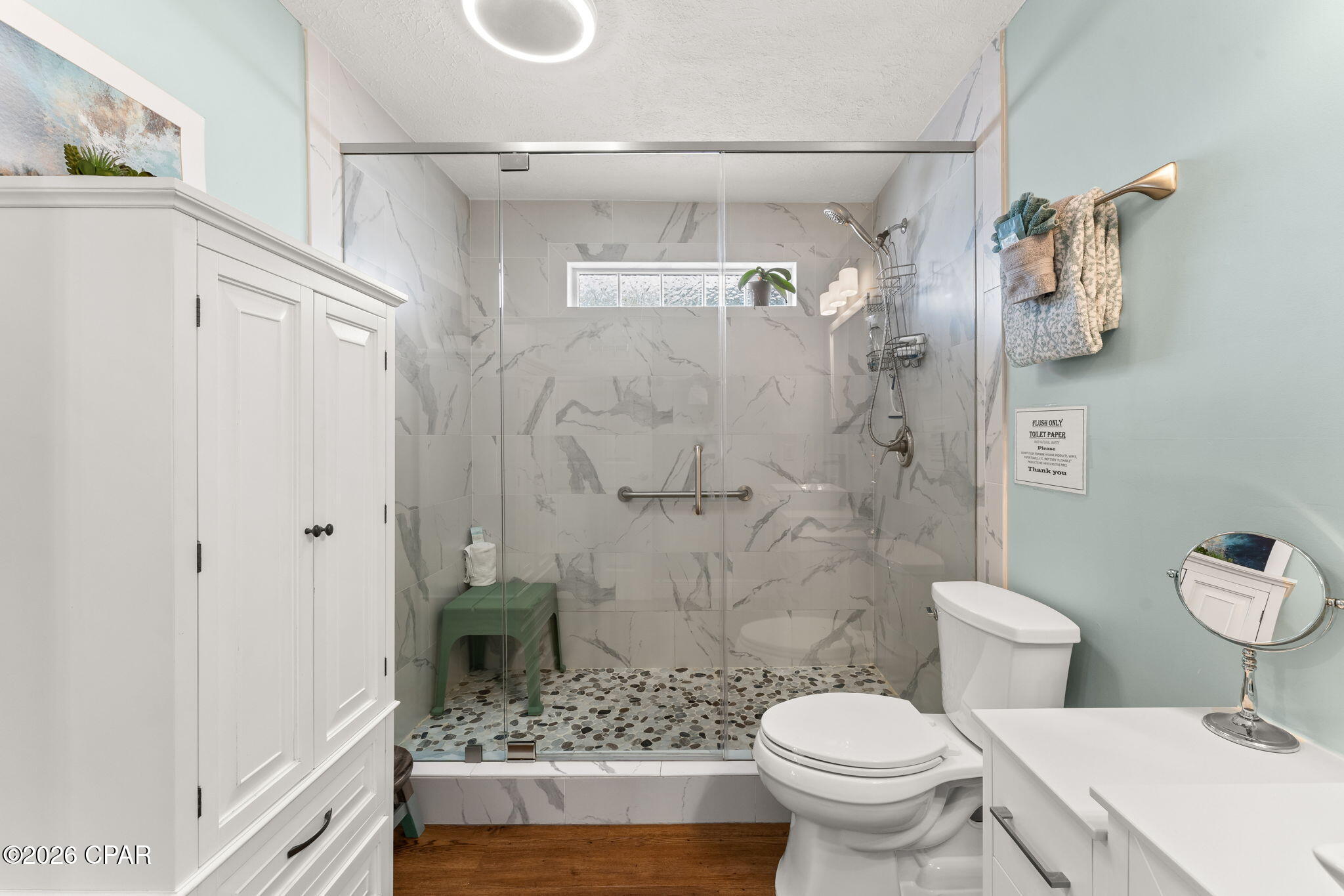 Image 37 For 1301 Foster Avenue A, B