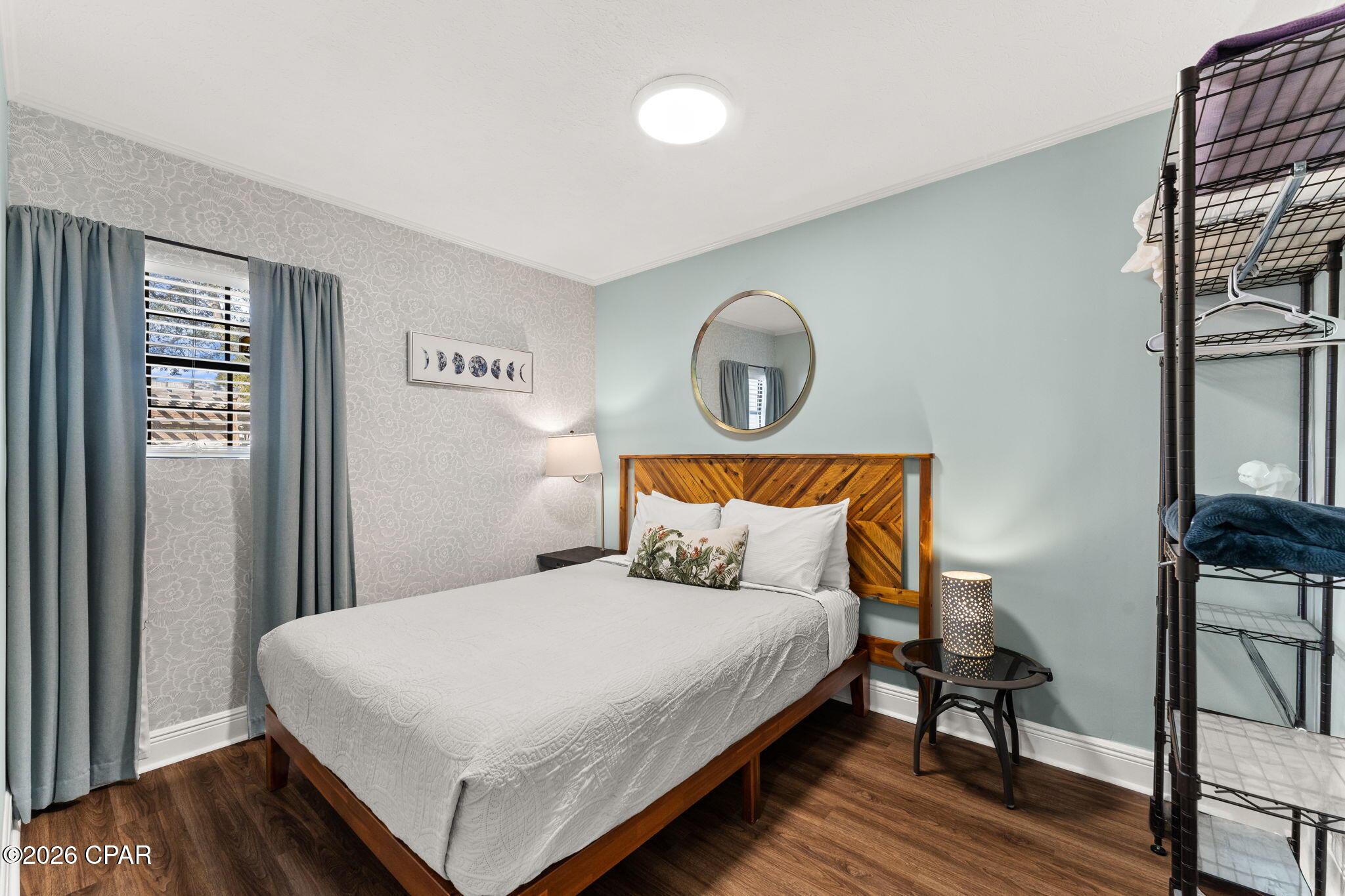 Image 38 For 1301 Foster Avenue A, B