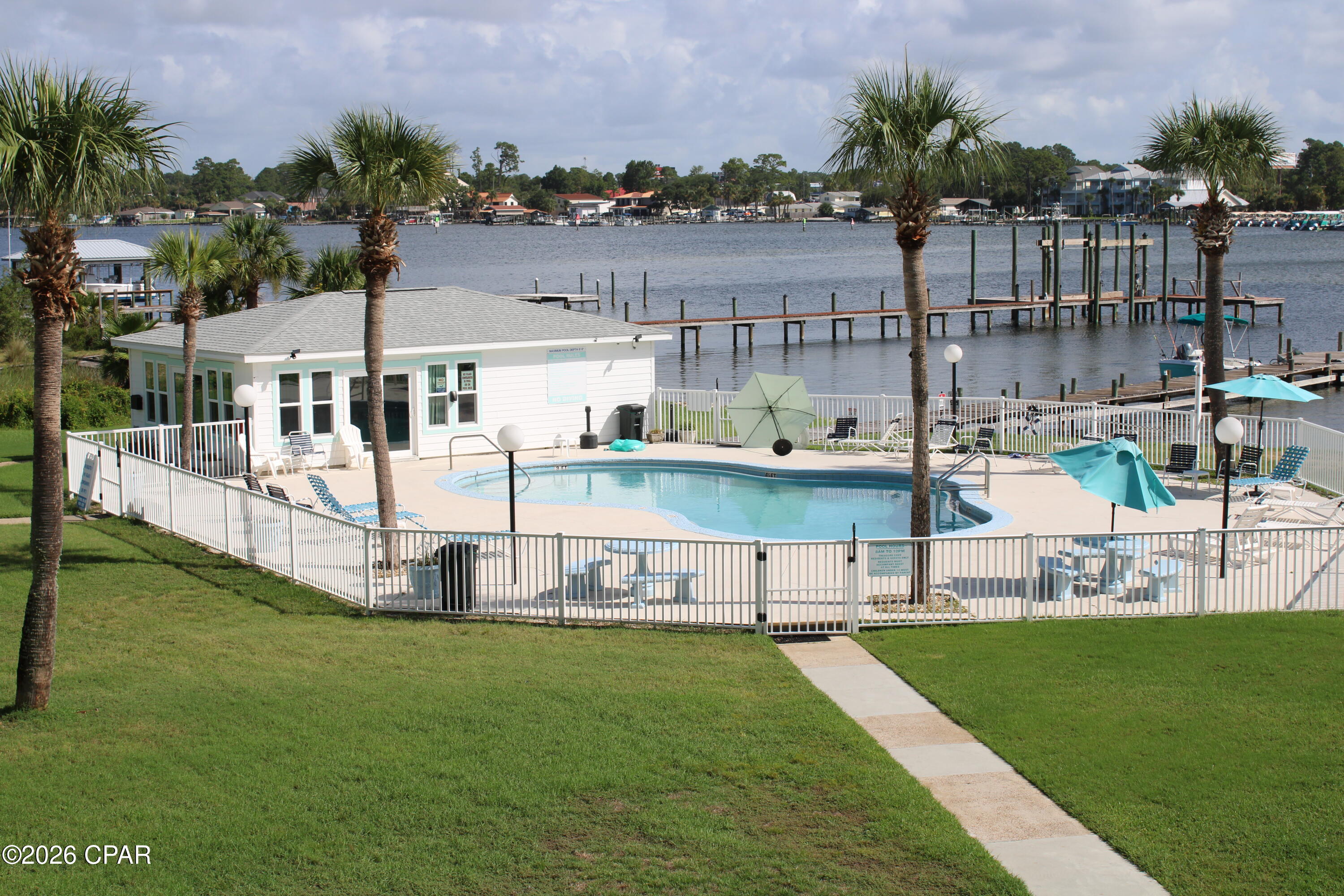 Image 9 For 3600 Thomas Drive C209