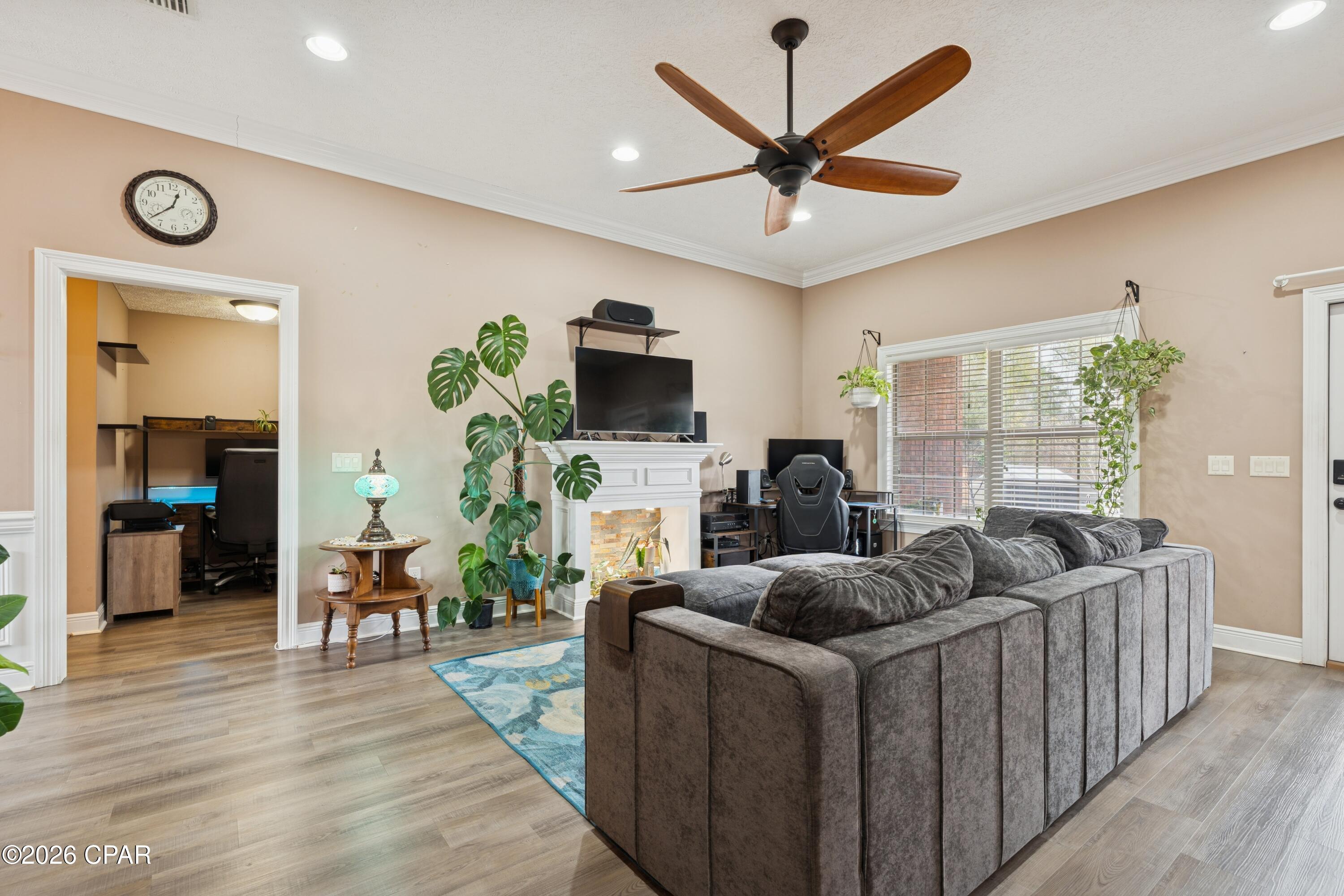 Image 10 For 3527 Azalea Way