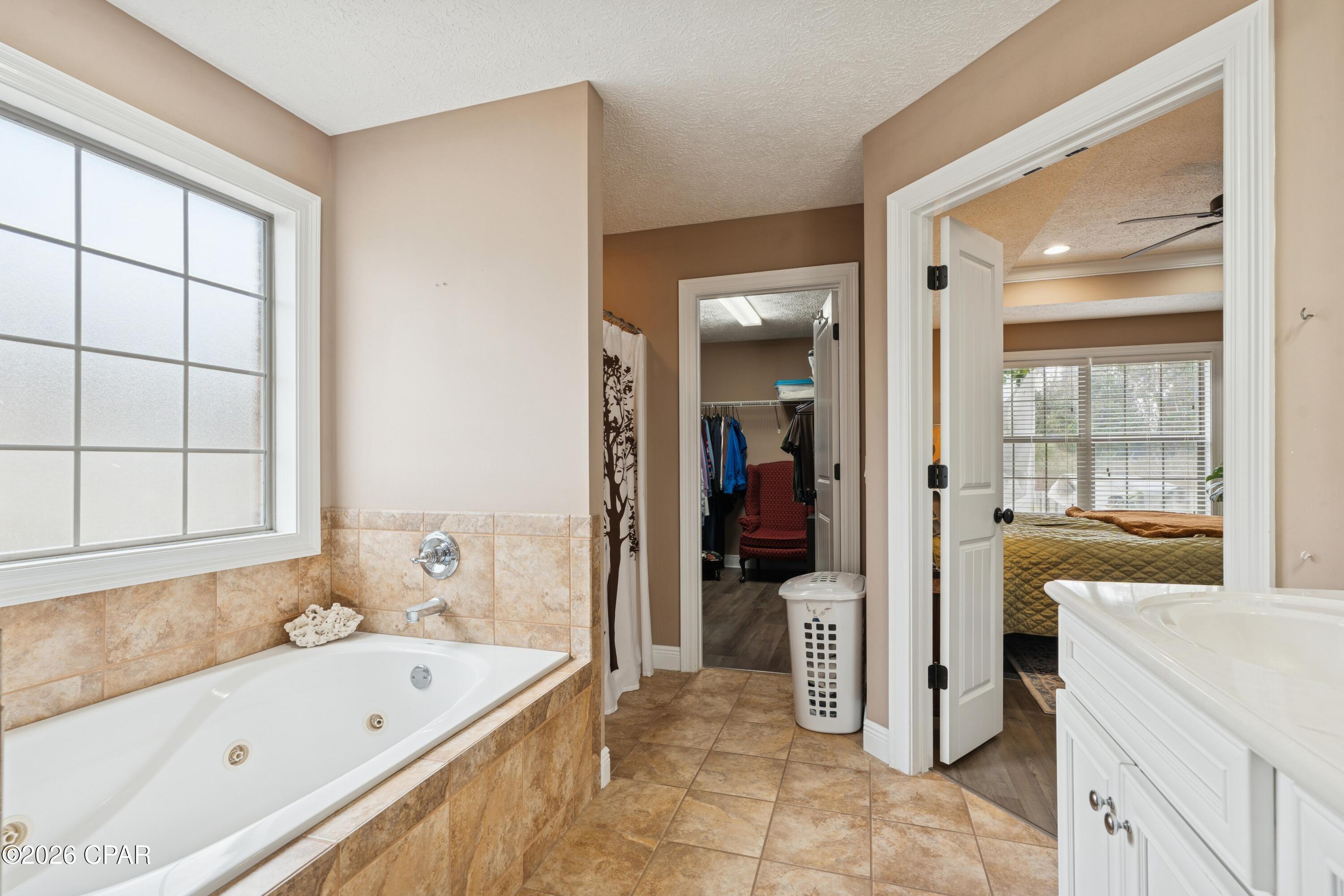 Image 22 For 3527 Azalea Way