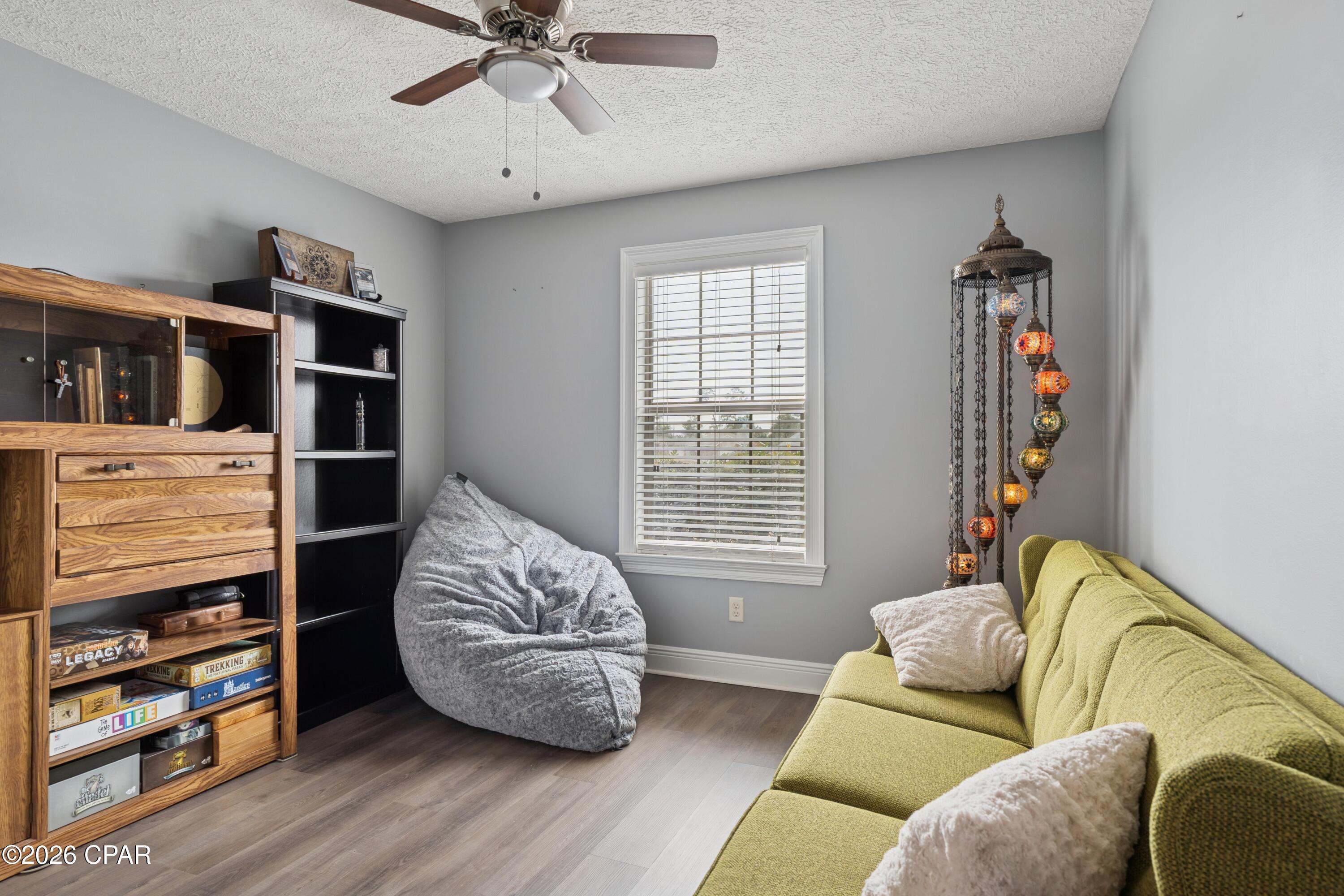 Image 24 For 3527 Azalea Way