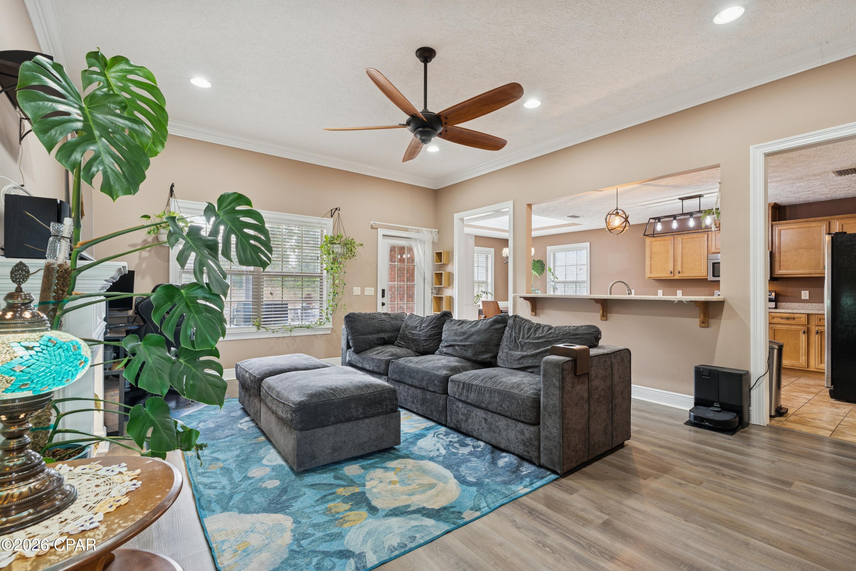 Image 8 For 3527 Azalea Way