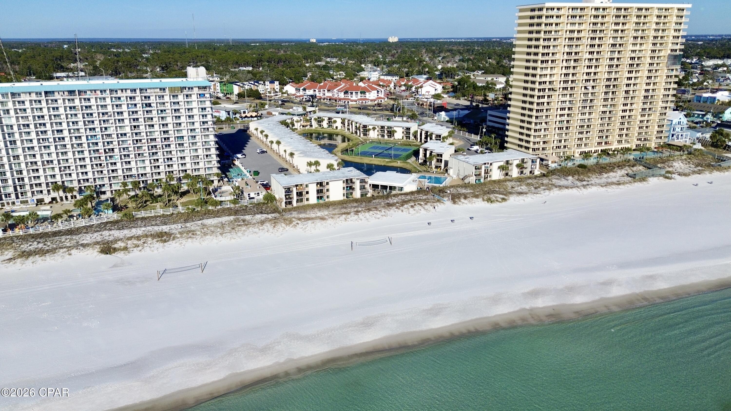 Image 4 For 8727 Thomas Drive C33