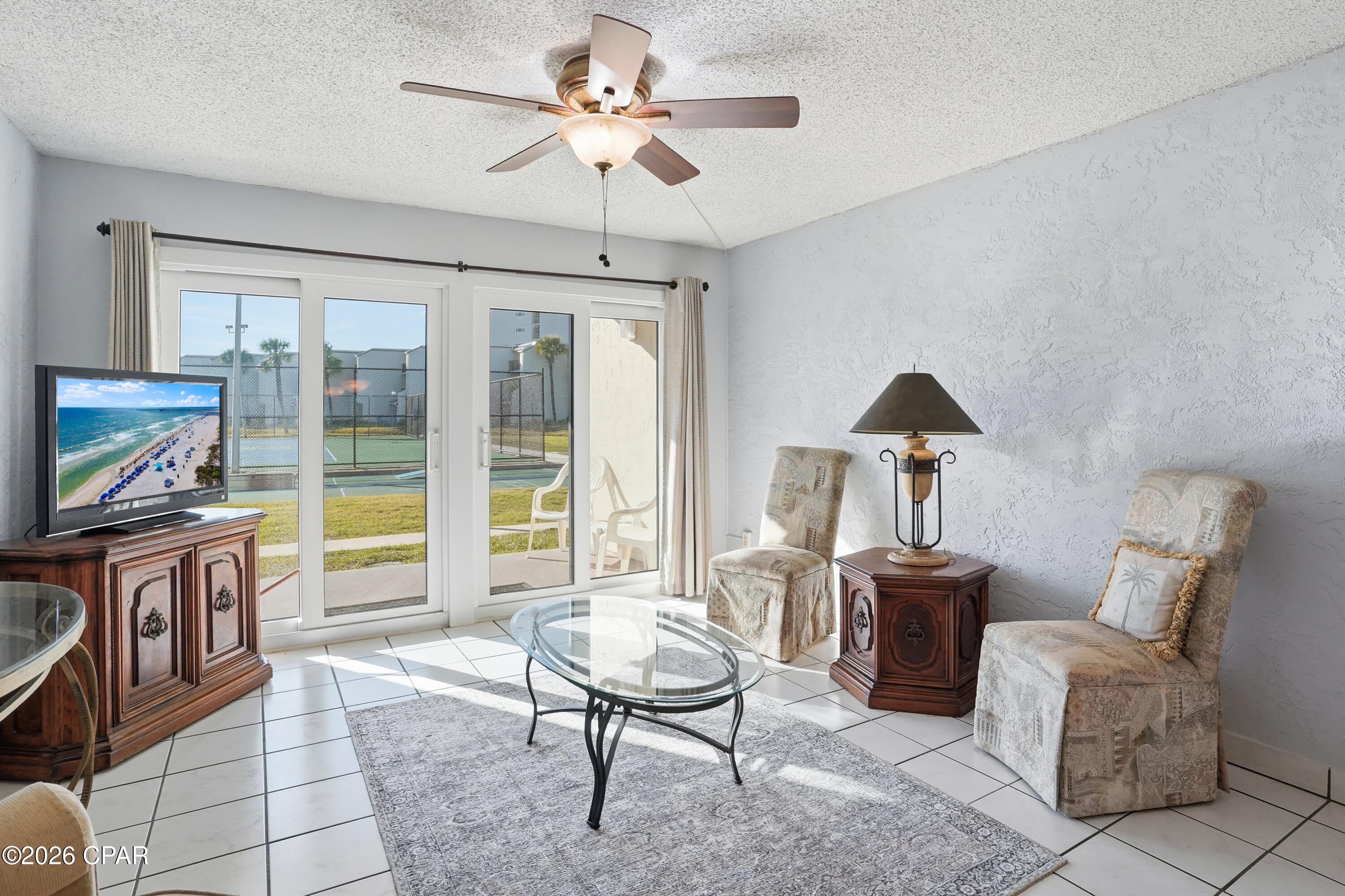 Image 7 For 8727 Thomas Drive C33