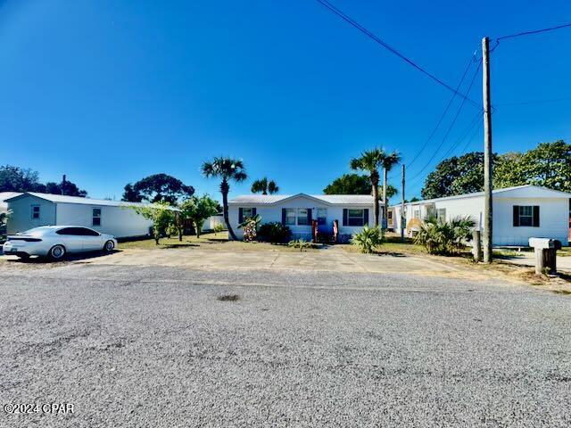 Image 20 For 325,27&29 Hibiscus Drive