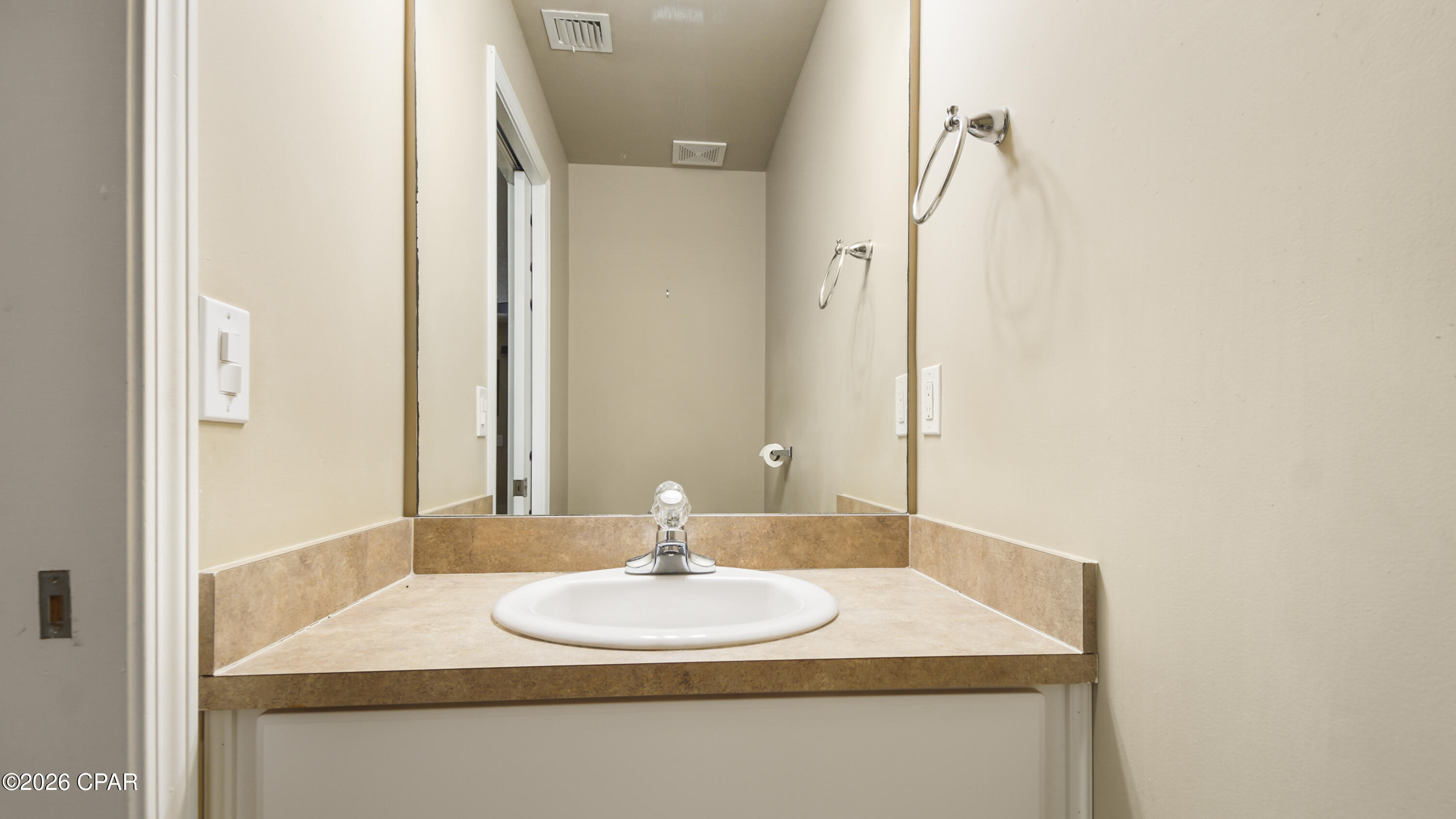 Image 10 For 70 Park Place